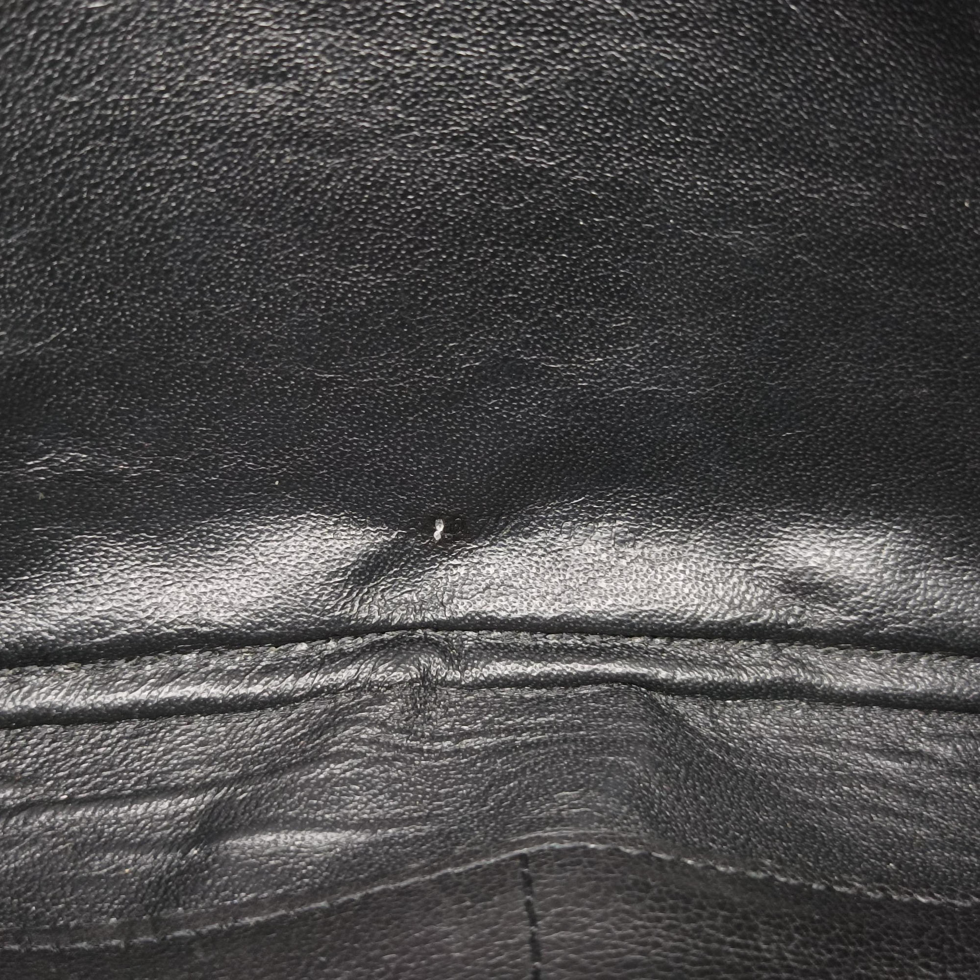 Pre-owned Yves Saint Laurent KATE Star Black Leather  shoulderbag | stylenewstar