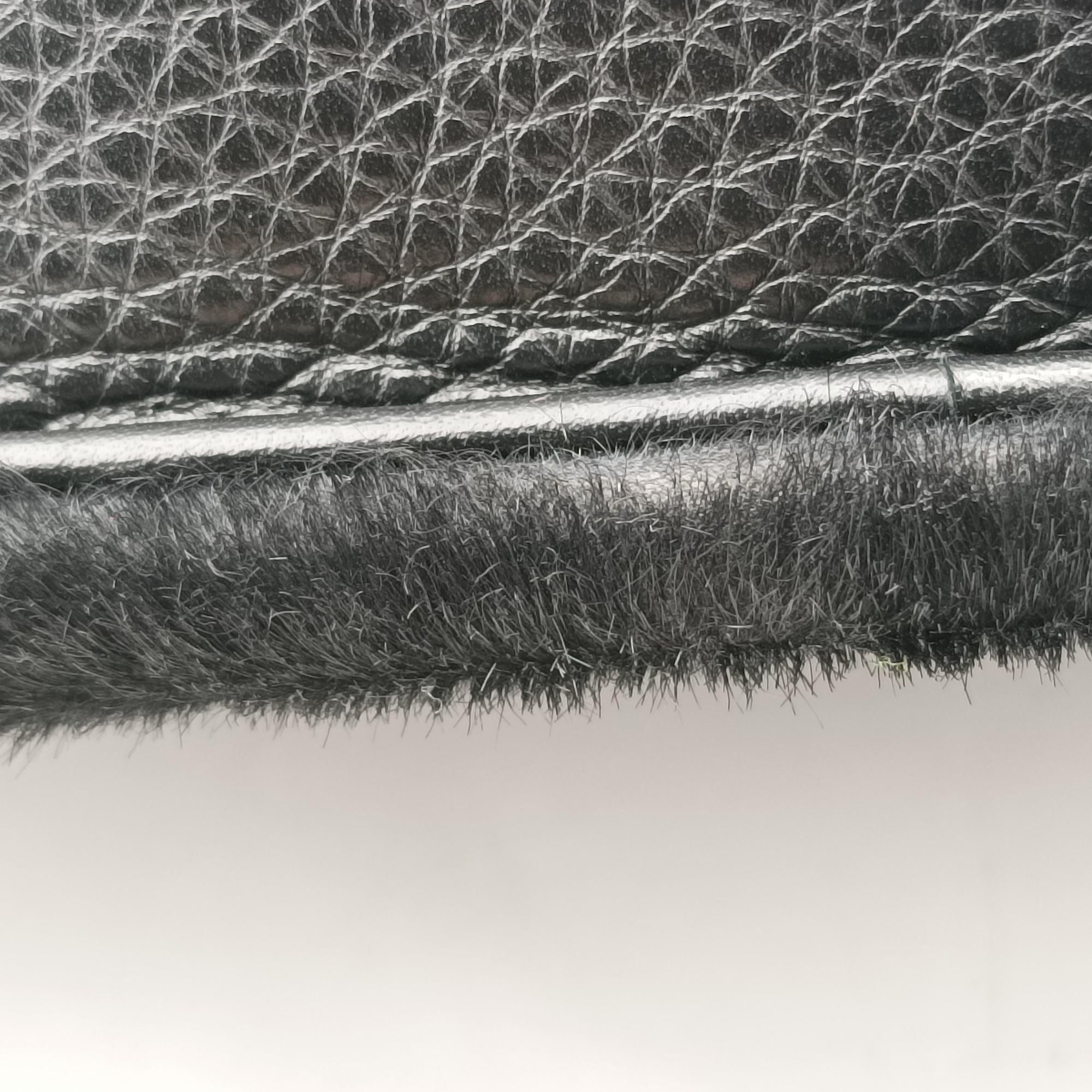Pre-owned Gucci Soho Black ponyhair 353126 shoulderbag | stylenewstar