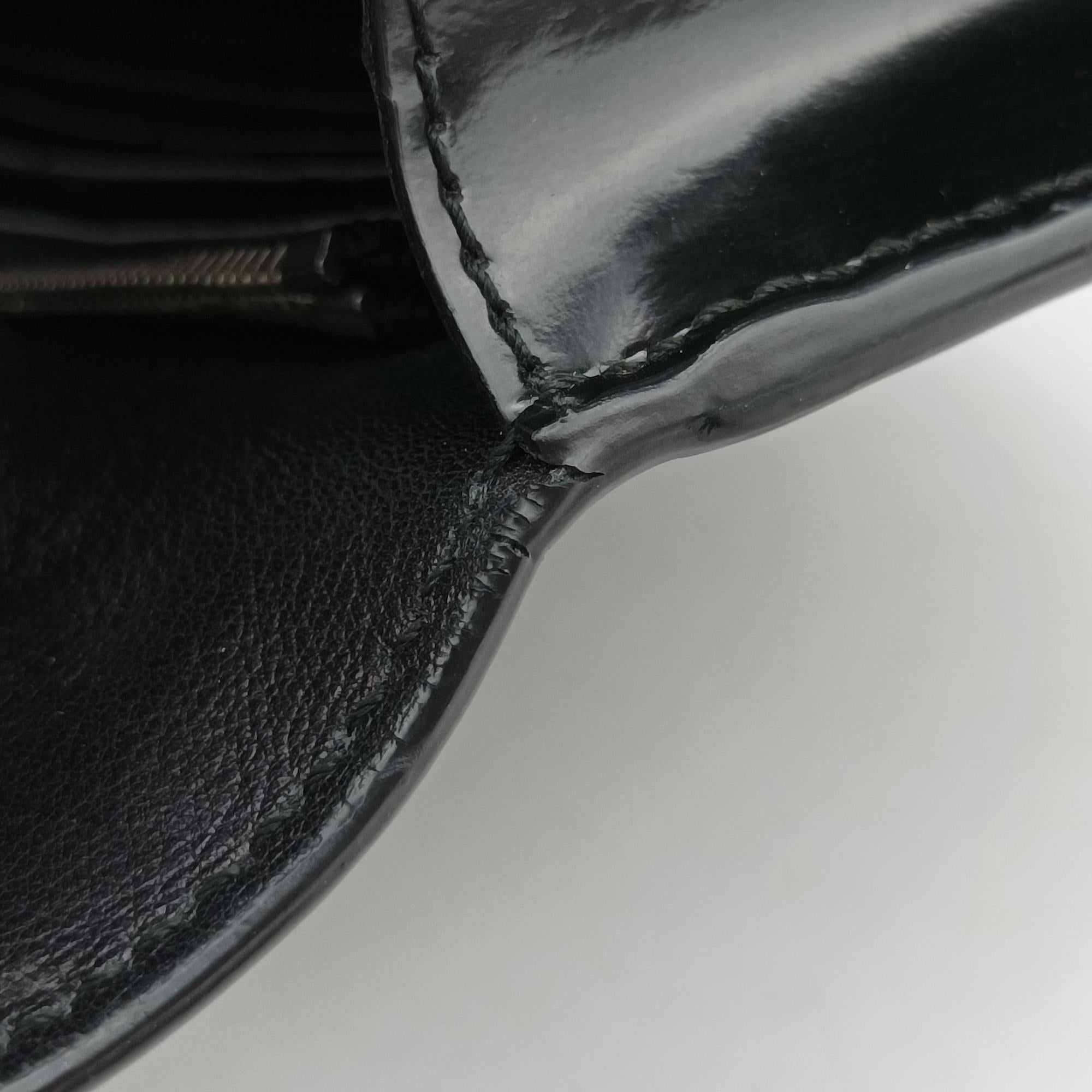 Pre-owned Gucci Interlocking G Black Patent 369664 shoulderbag | stylenewstar