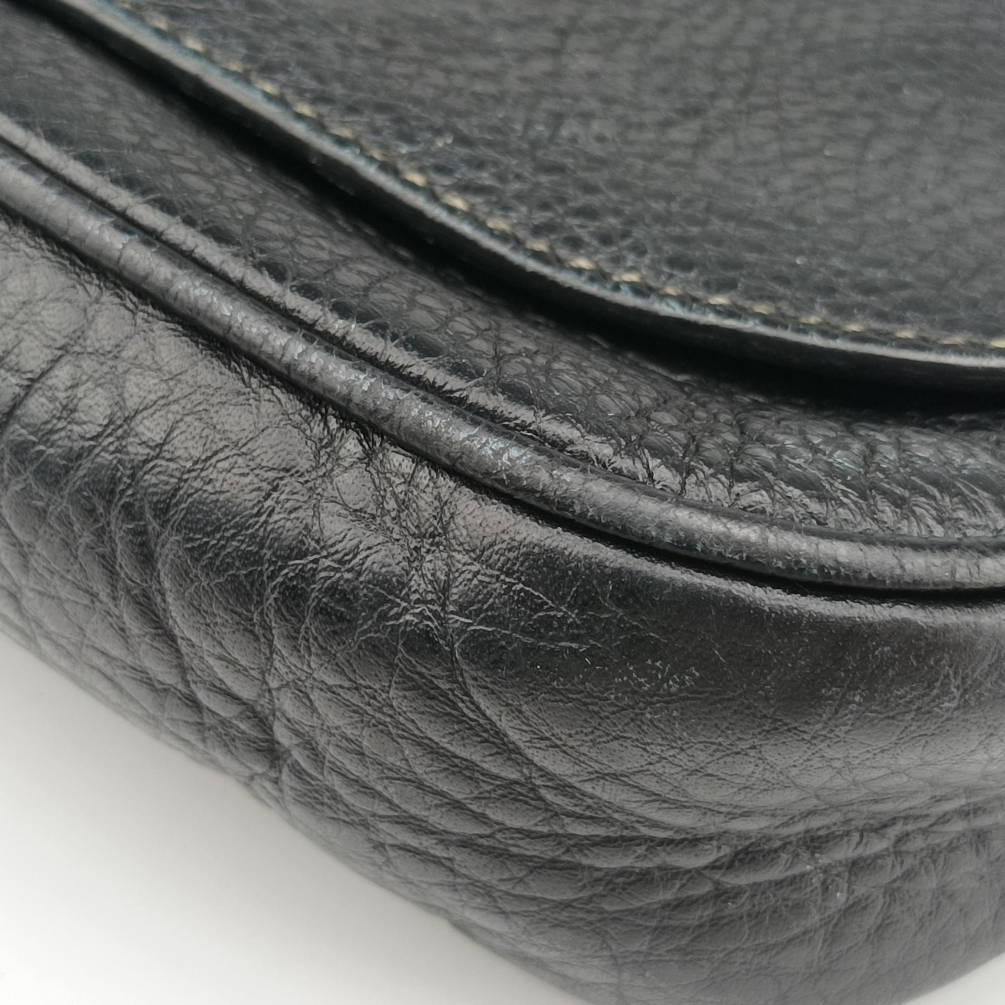 Pre-owned Gucci SOHO Black Leather 336752 shoulderbag | stylenewstar