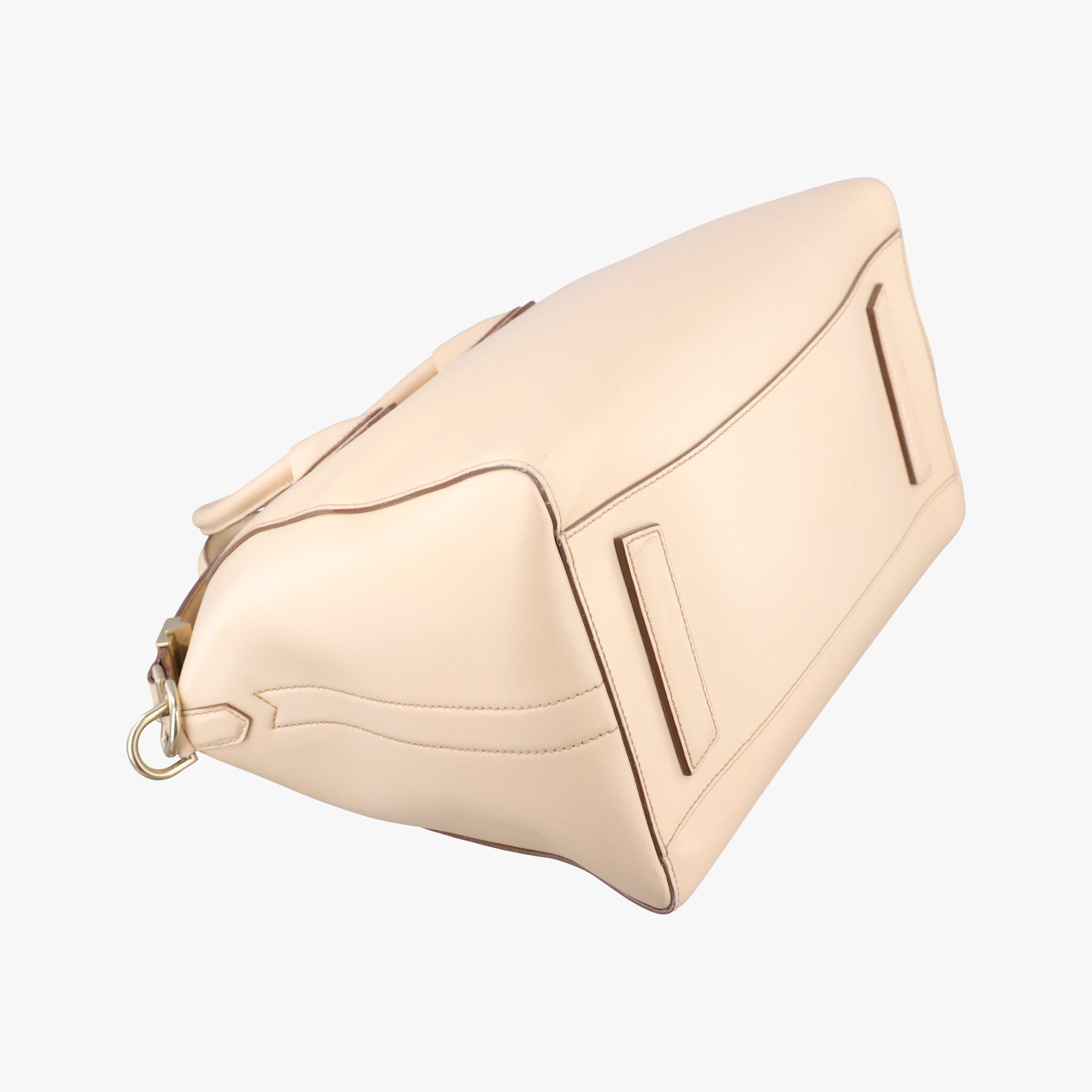 Secondhand Givenchy Antigona Beige Leather  shoulderbag | stylenewstar