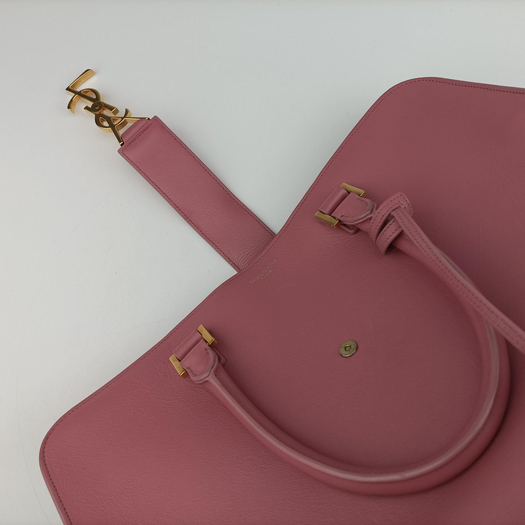 Pre-owned Yves Saint Laurent Baby Cabas Pink Leather 357394 shoulderbag | stylenewstar
