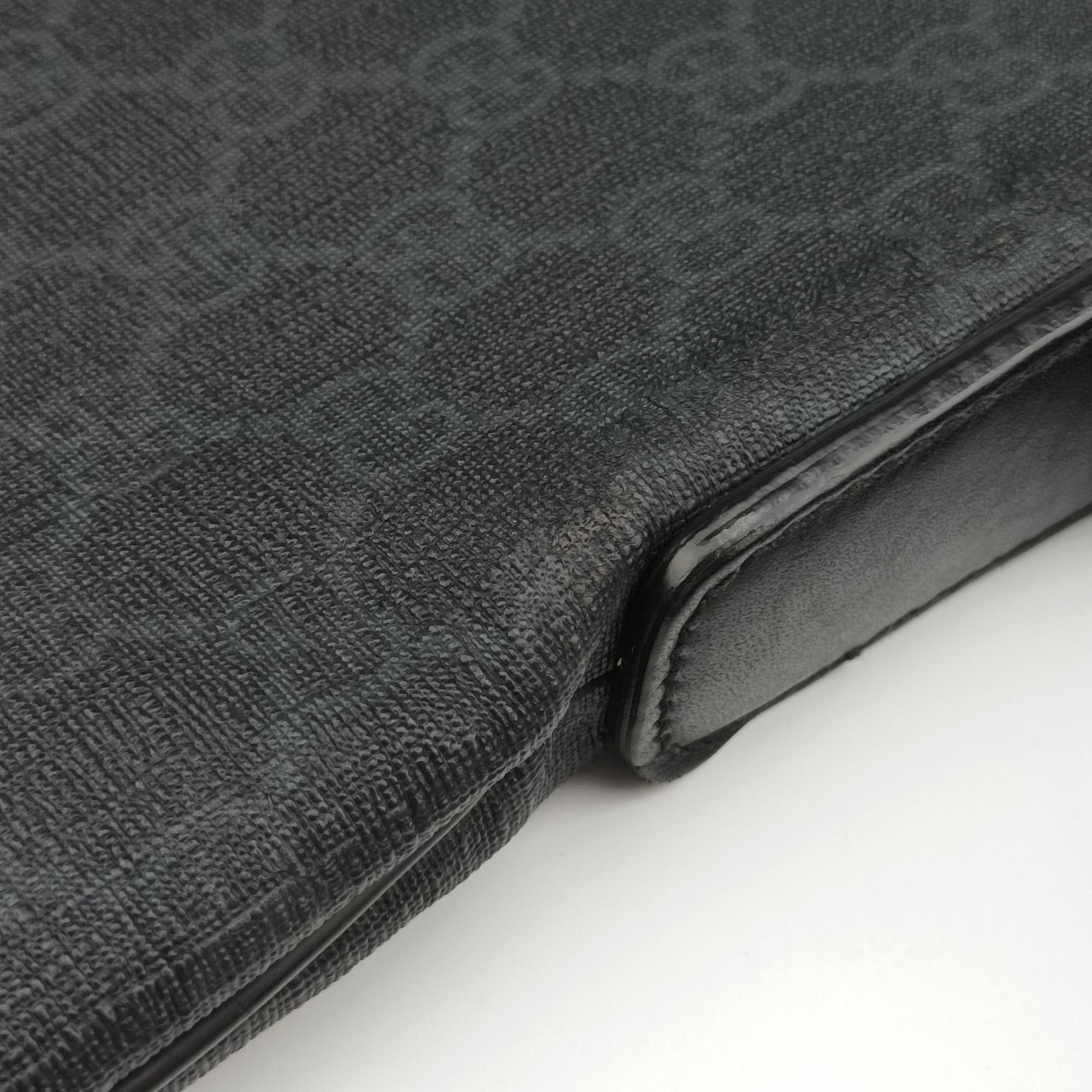 Pre-owned Gucci GG Supreme Black PVC coated canvas 322279 shoulderbag | stylenewstar