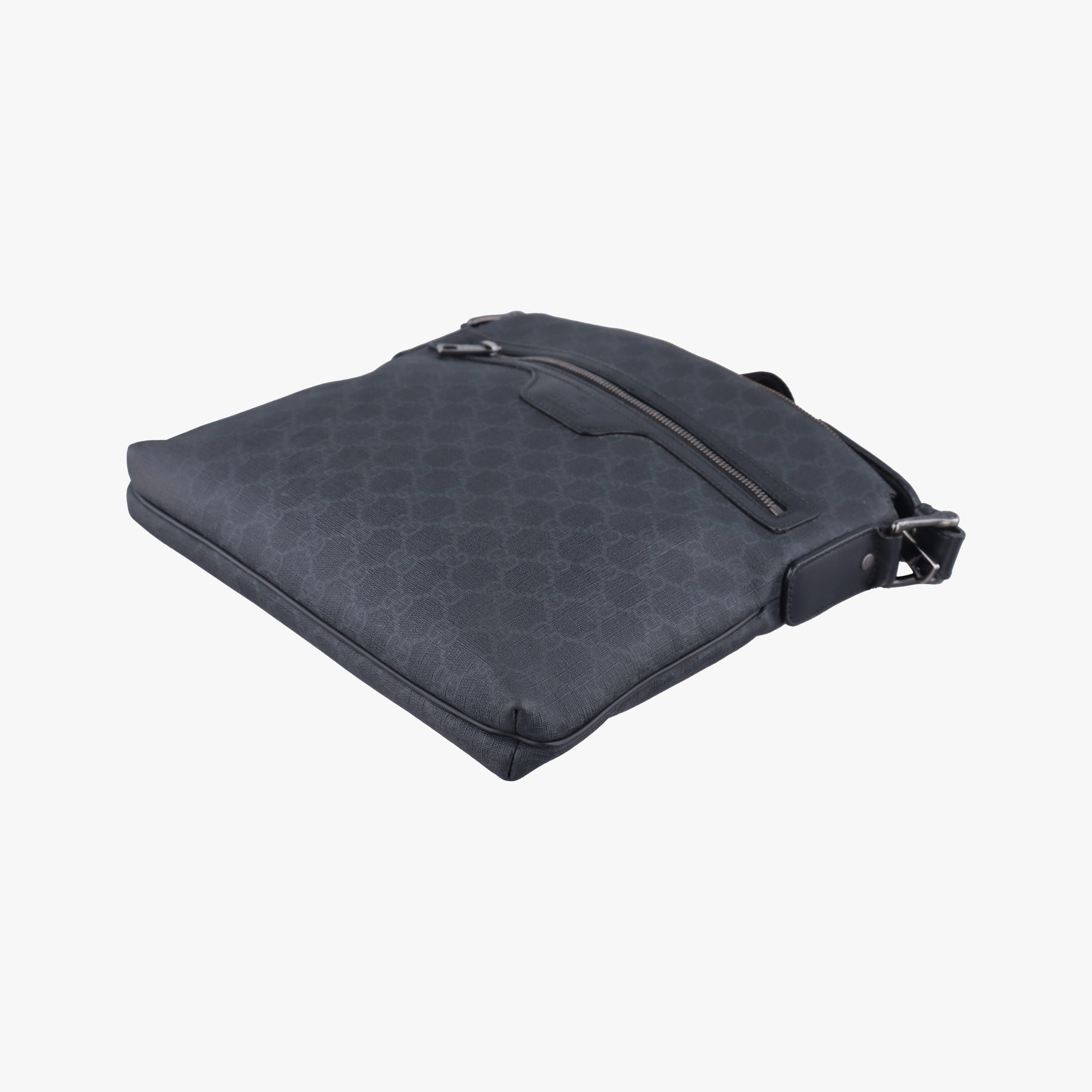 Pre-owned Gucci GG Supreme Black PVC coated canvas 322279 shoulderbag | stylenewstar