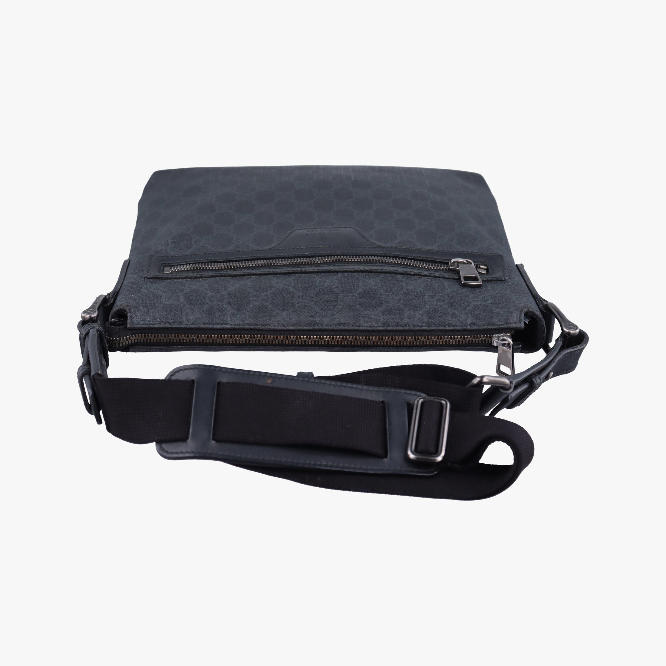Pre-owned Gucci GG Supreme Black PVC coated canvas 322279 shoulderbag | stylenewstar
