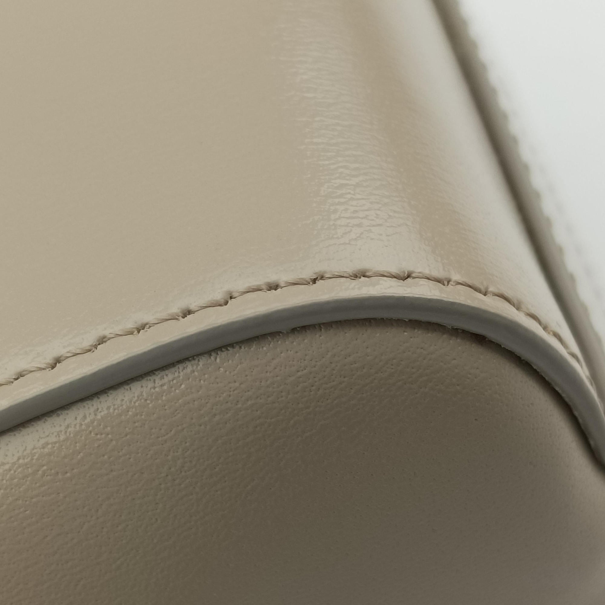 Secondhand Givenchy Mini Antigona Beige Leather  shoulderbag | stylenewstar