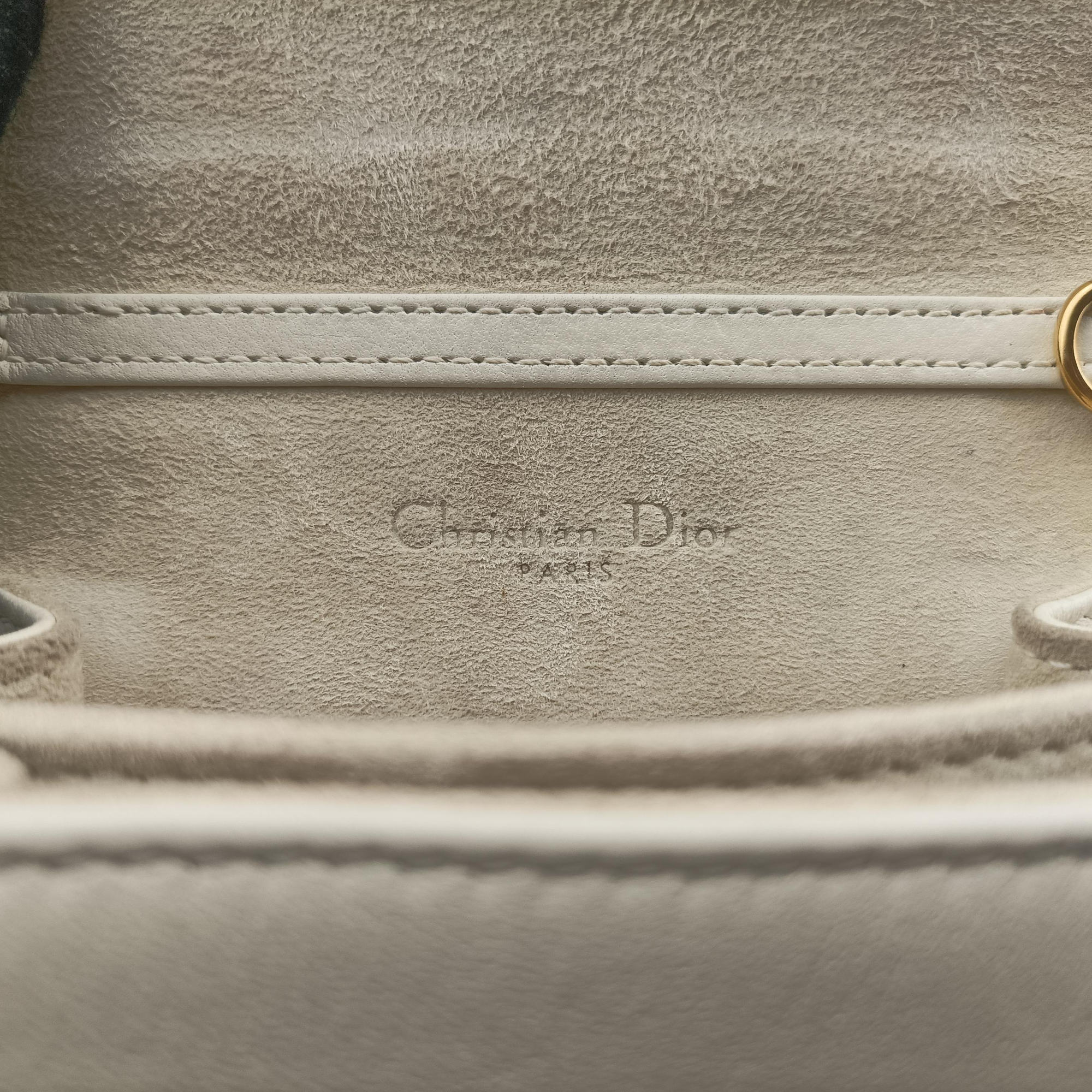 Pre-owned Christian Dior Diorama White Leather  shoulderbag | stylenewstar
