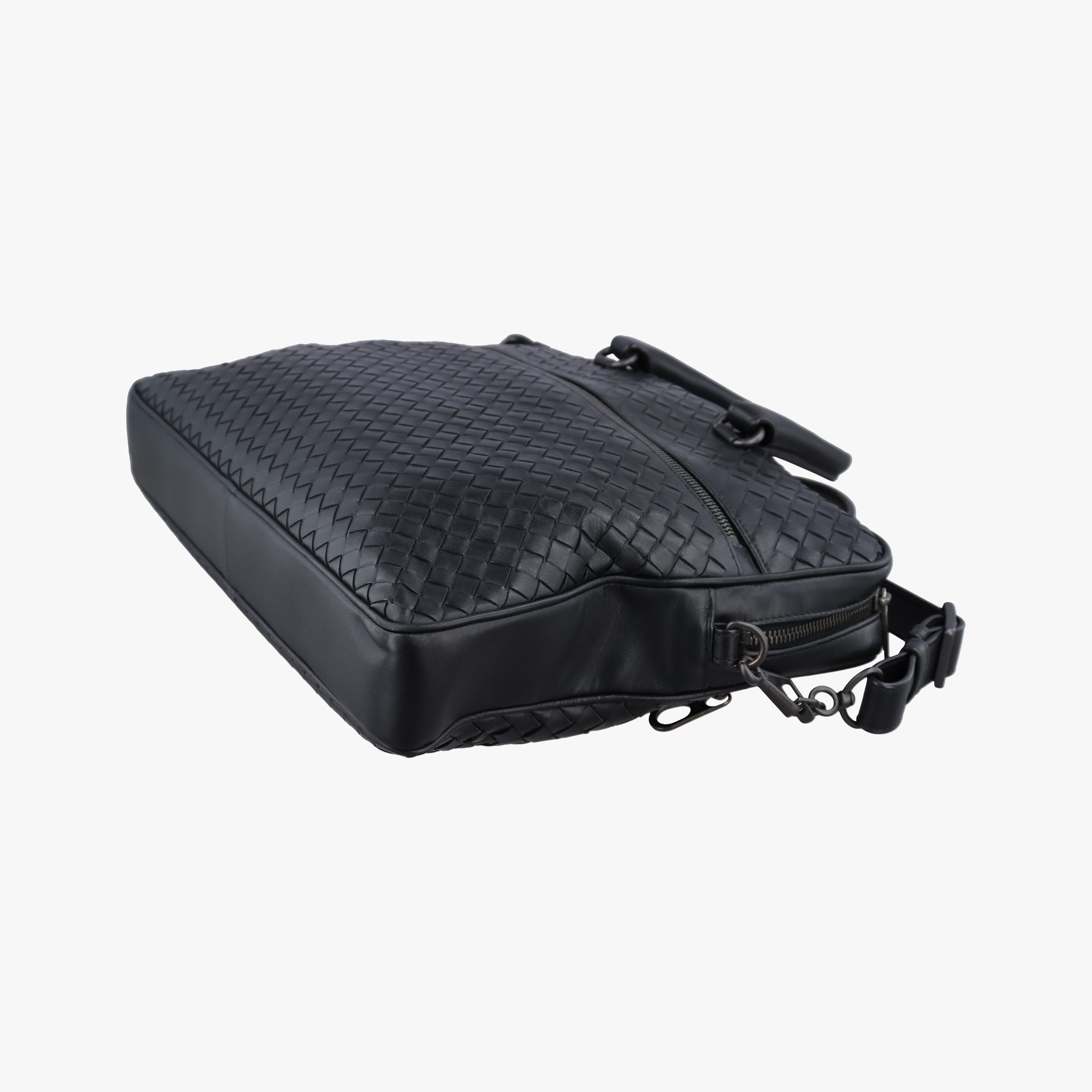 Pre-owned Bottega Veneta Intrecciato Black lambskin  shoulderbag | stylenewstar