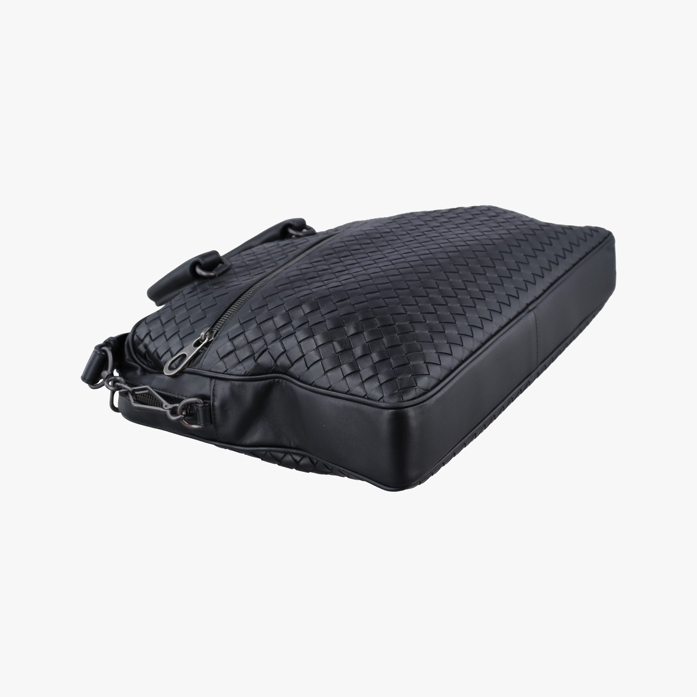 Pre-owned Bottega Veneta Intrecciato Black lambskin  shoulderbag | stylenewstar
