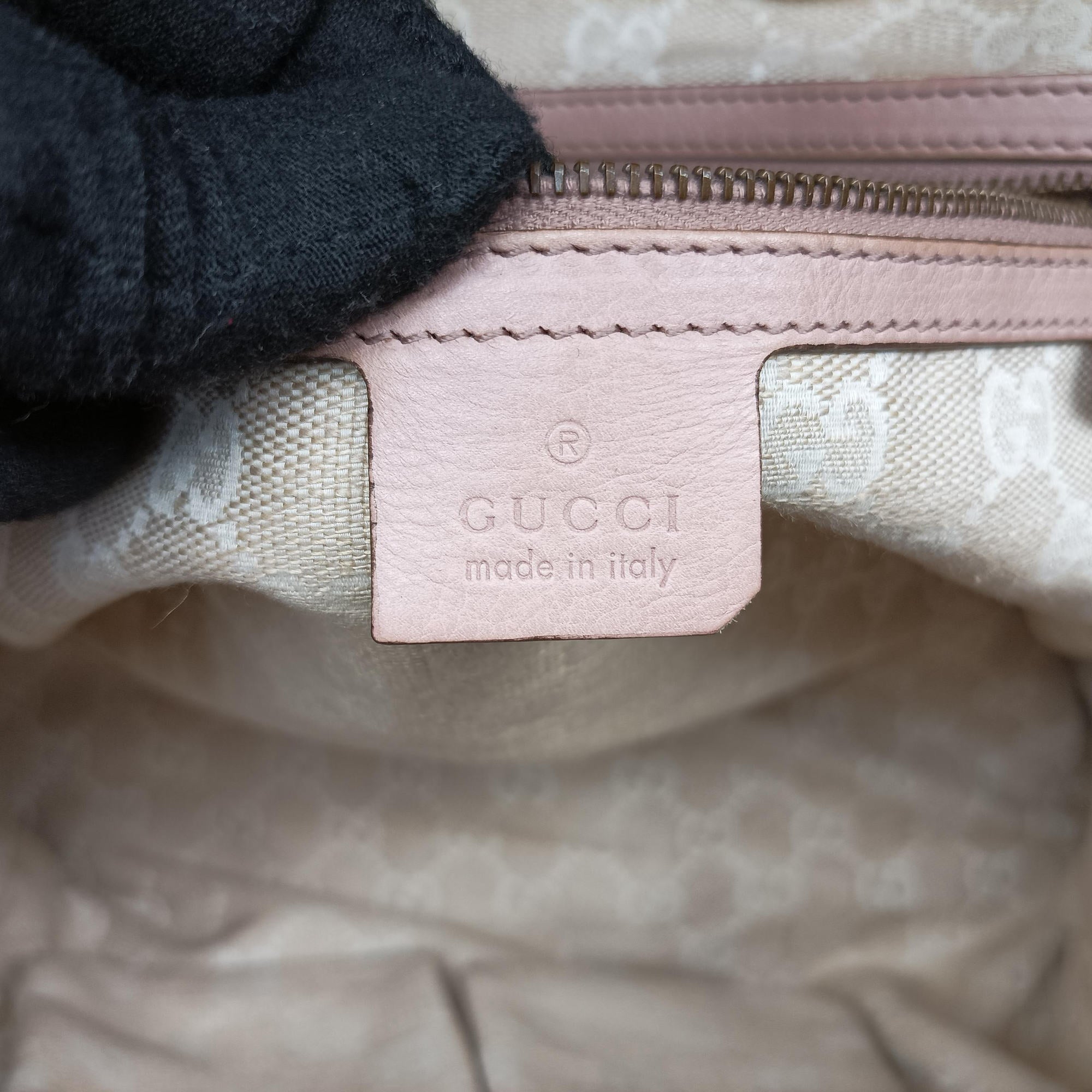 Pre-owned Gucci Soft Stirrup Pink Leather 296856 handbag | stylenewstar