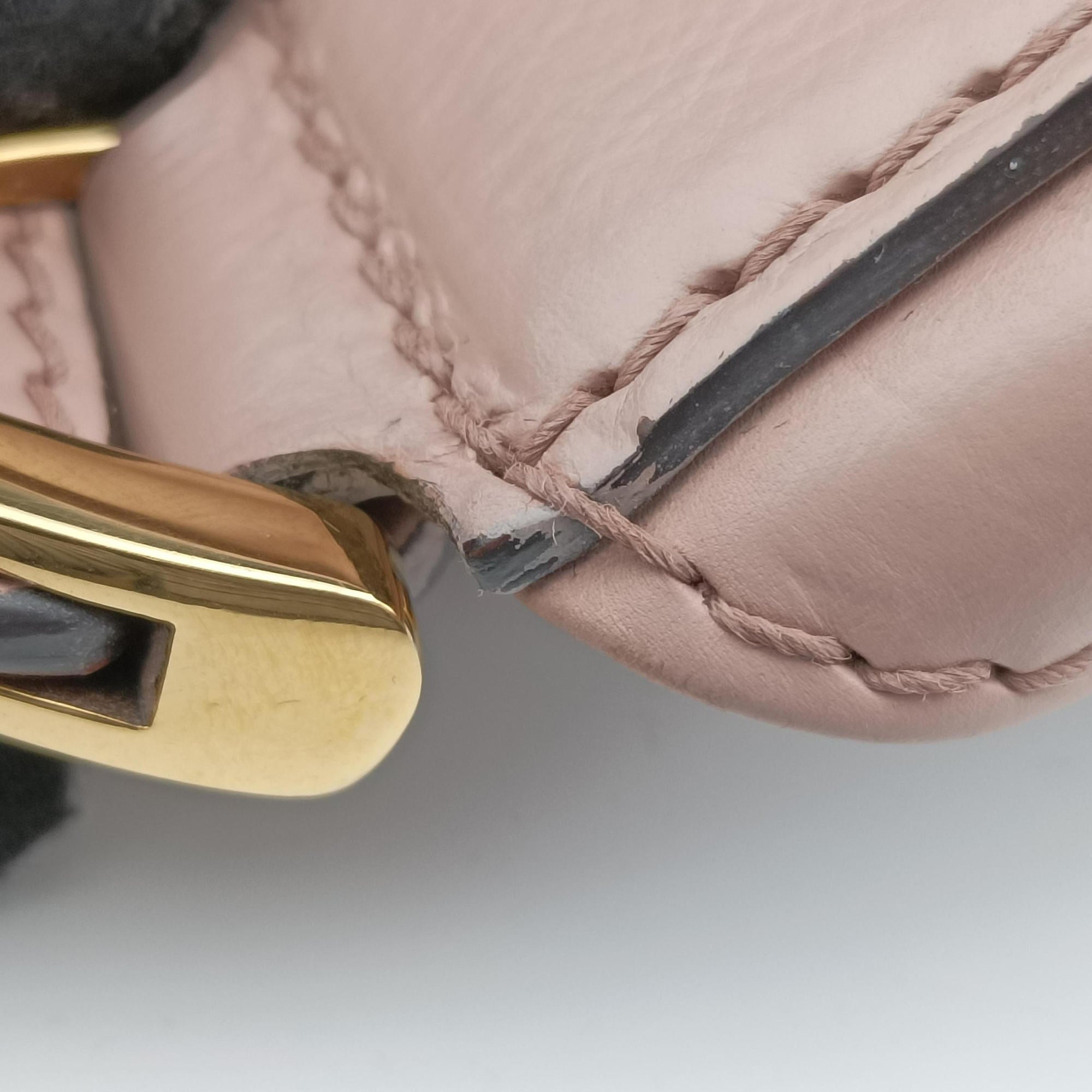 Pre-owned Gucci Soft Stirrup Pink Leather 296856 handbag | stylenewstar