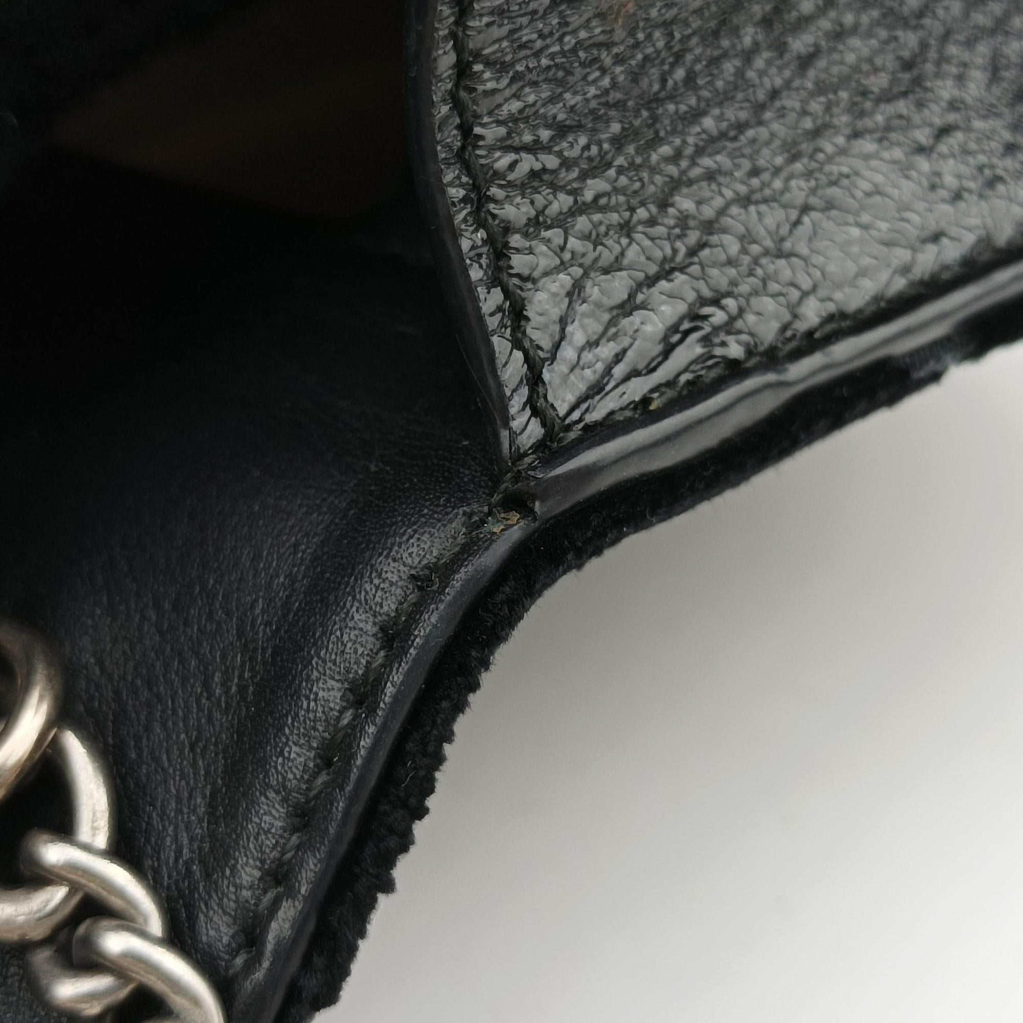 Pre-owned Gucci Dionysus Black velour 476432 shoulderbag | stylenewstar