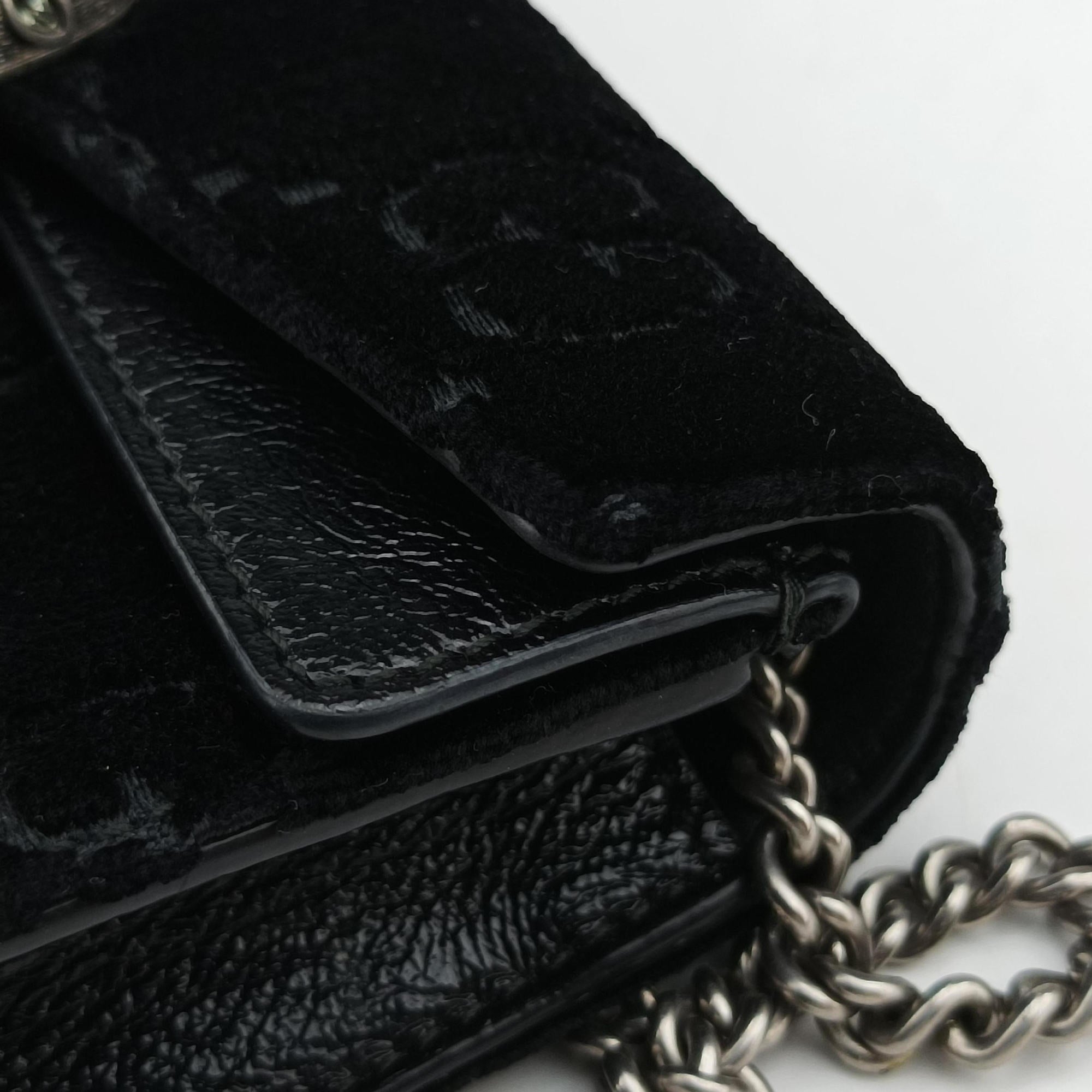 Pre-owned Gucci Dionysus Black velour 476432 shoulderbag | stylenewstar