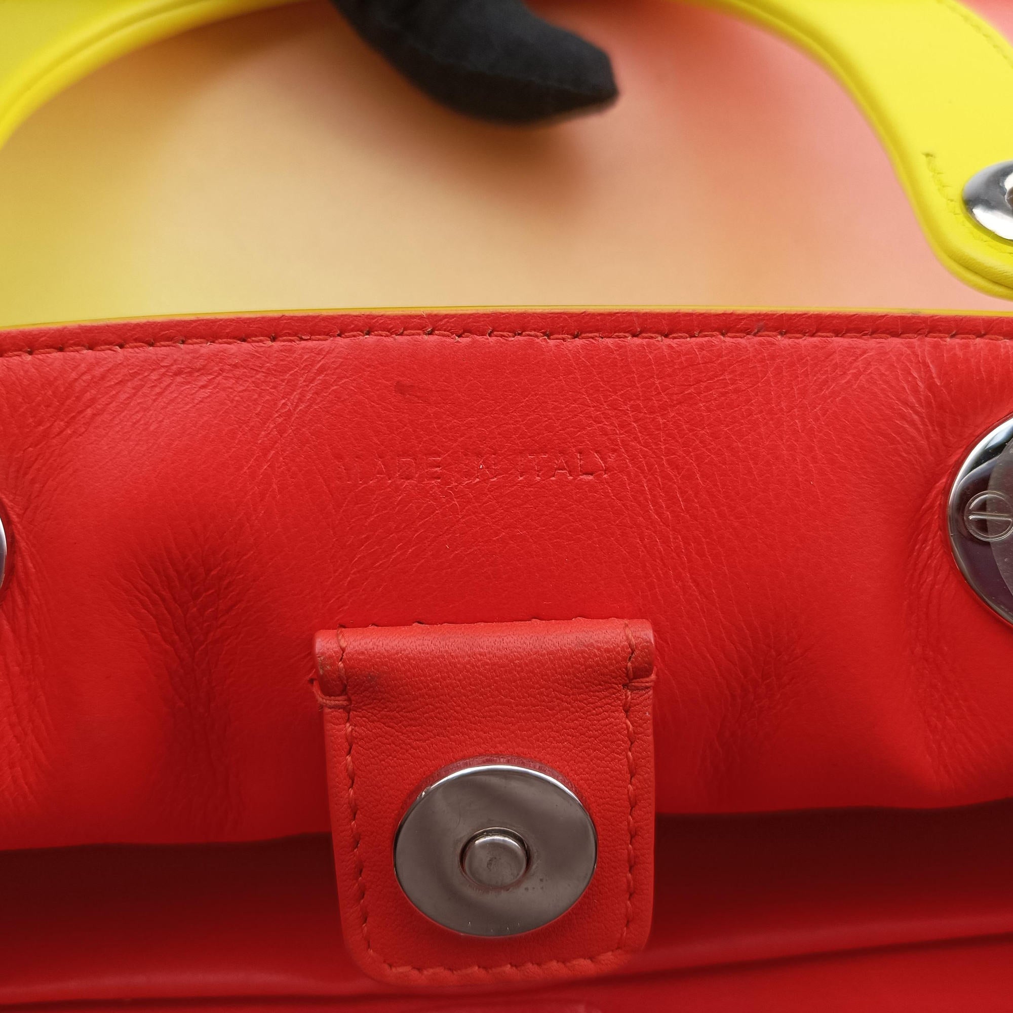Pre-owned Christian Dior Diorissimo Yellow x Orange leather  shoulderbag | stylenewstar