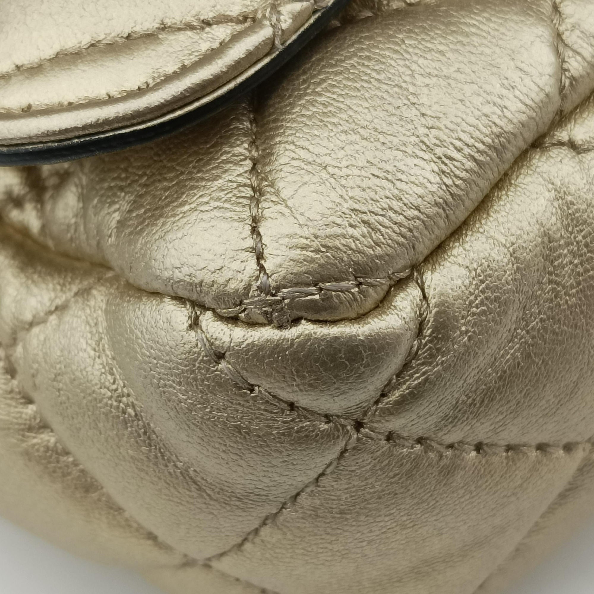 Secondhand VERSACE Medusa Golden Leather  shoulderbag | stylenewstar