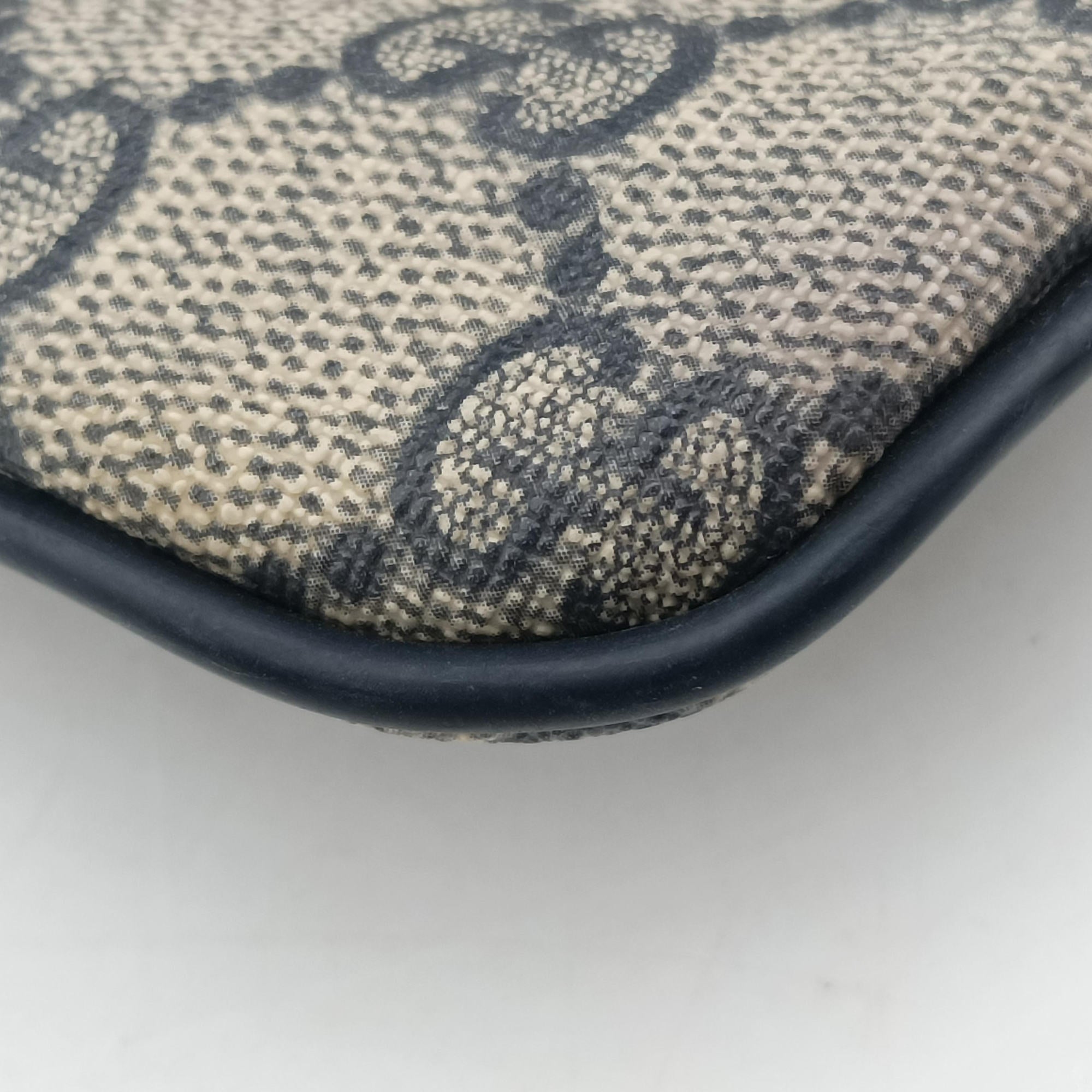 Pre-owned Gucci GG Plus GG Supreme Beige×Navy PVC coated canvas×Leather 201446 shoulderbag | stylenewstar