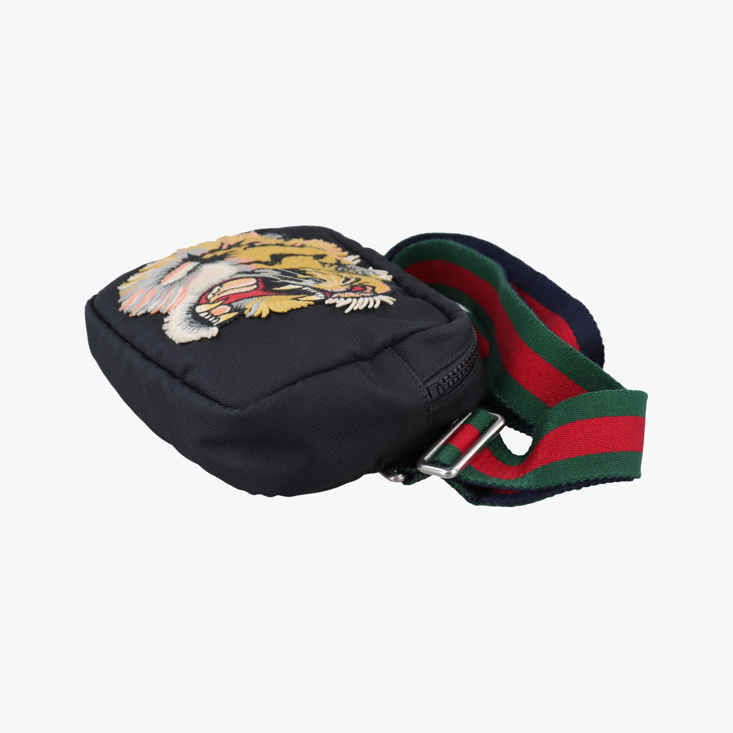 Pre-owned Gucci Tiger Embroidered Web Messenger Black×Multicolour Canvas 523323 bum bag/waist bag | stylenewstar