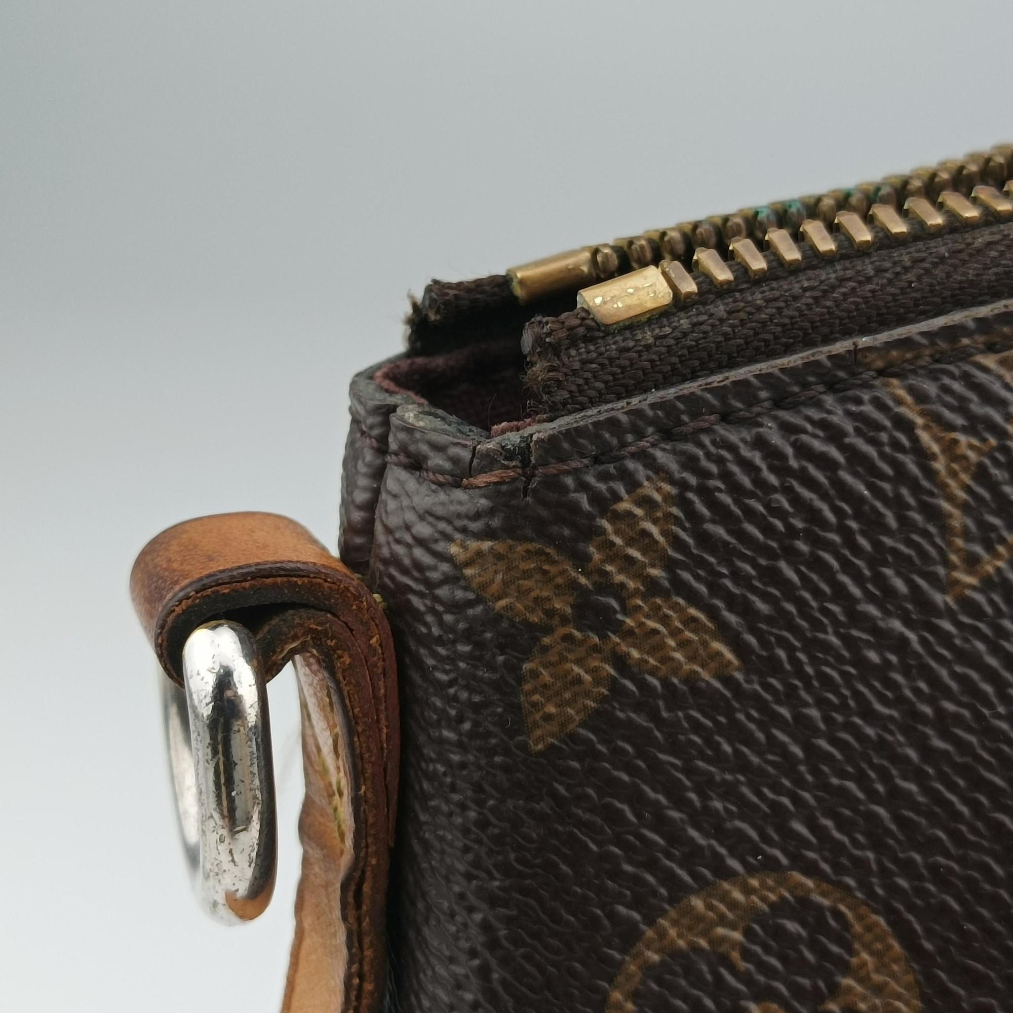 Secondhand Louis Vuitton Turen PM brown Monogram Canvas M48813 shoulderbag | stylenewstar
