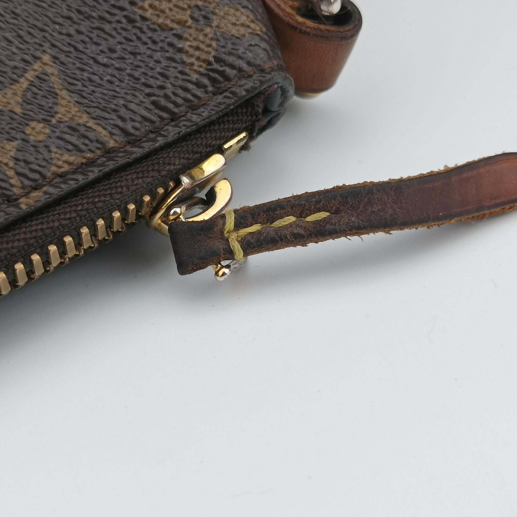 Secondhand Louis Vuitton Turen PM brown Monogram Canvas M48813 shoulderbag | stylenewstar