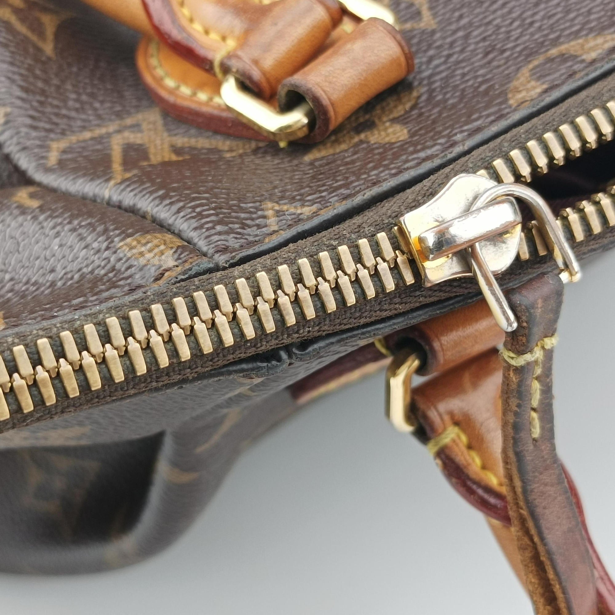 Secondhand Louis Vuitton Turen PM brown Monogram Canvas M48813 shoulderbag | stylenewstar
