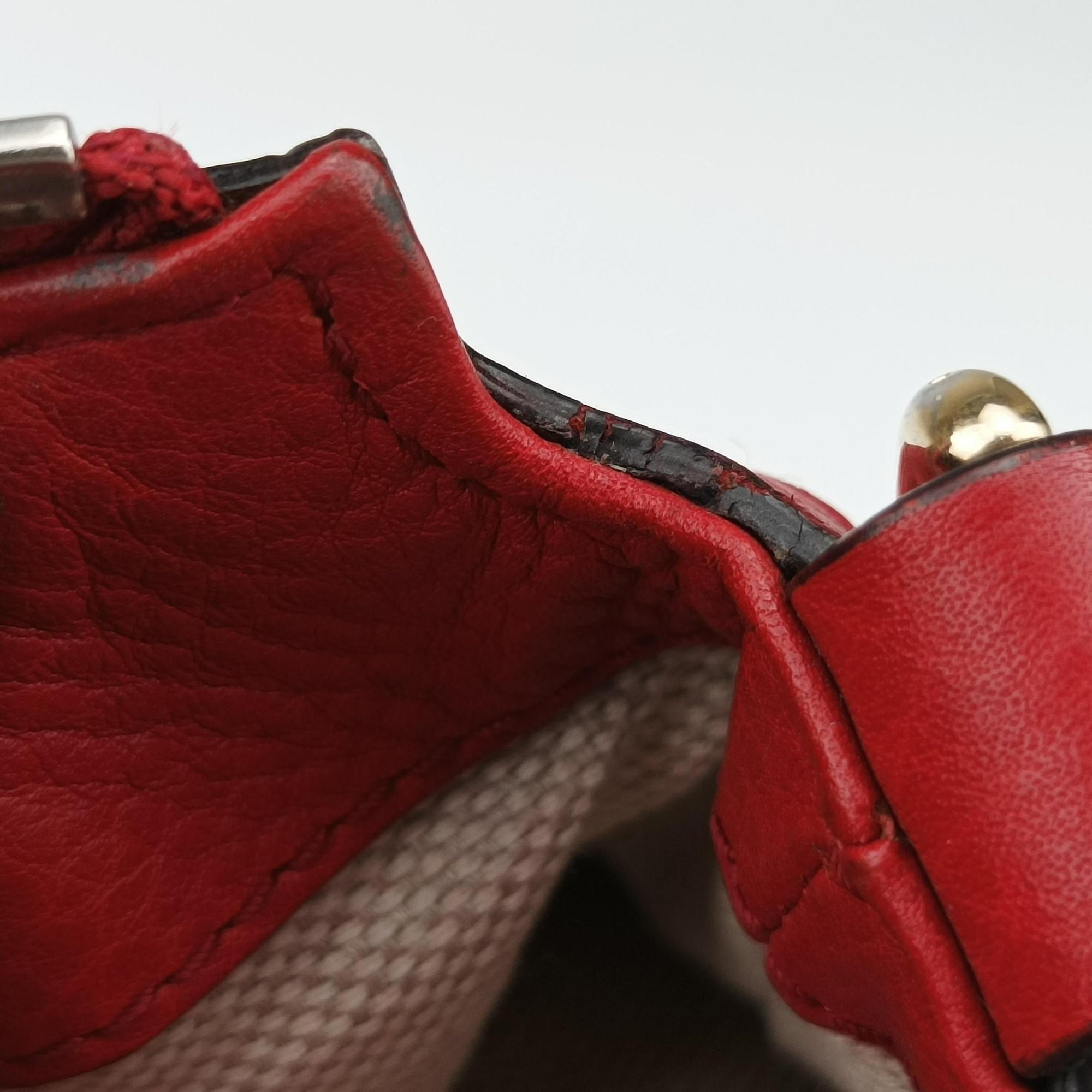 Secondhand Gucci Soho Red Leather 308362 shoulderbag | stylenewstar