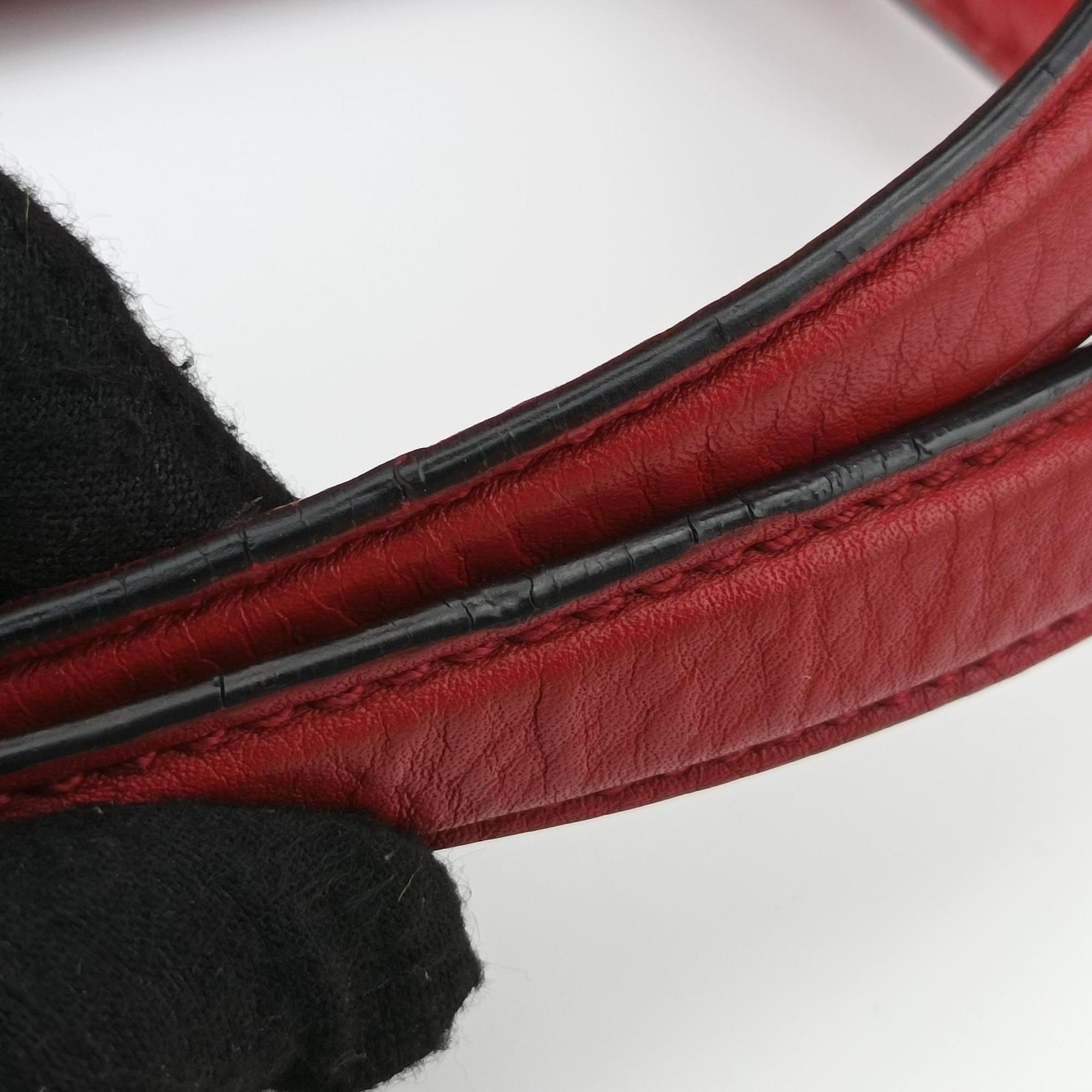 Secondhand Gucci Soho Red Leather 308362 shoulderbag | stylenewstar