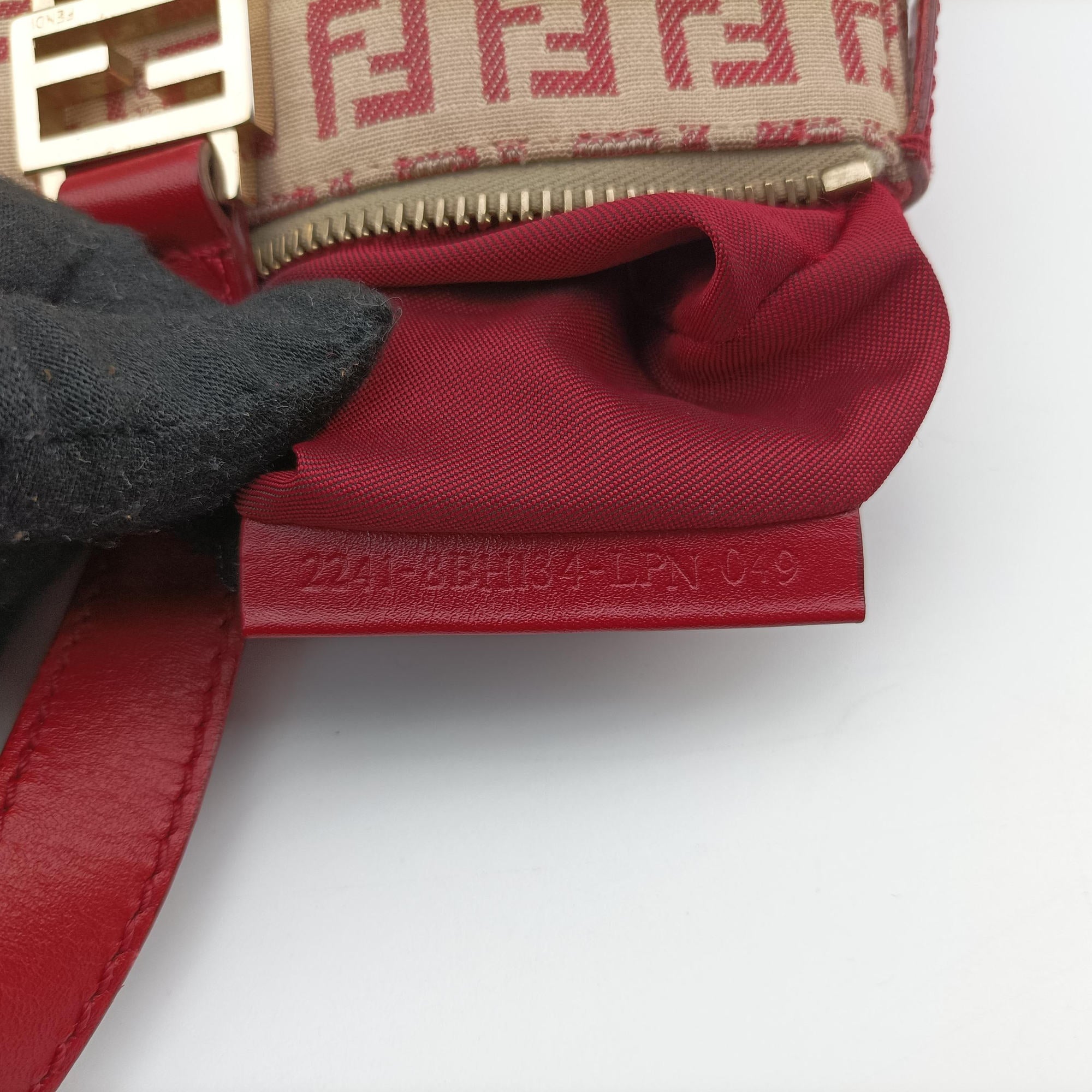 Pre-owned Fendi Zucchino Pink × Red Canvas ×  Leather  handbag | stylenewstar