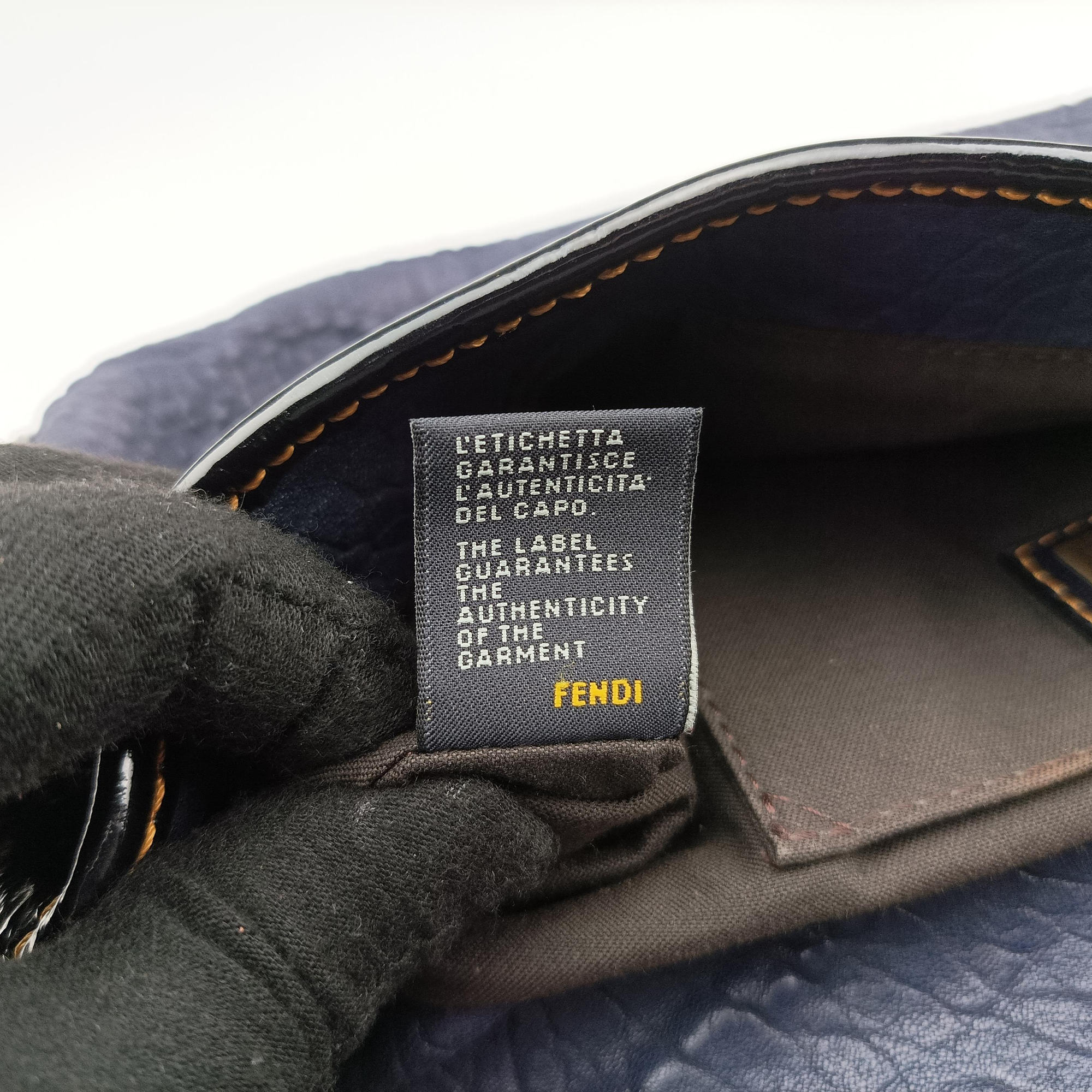 Pre-owned Fendi B Bag Black×Navy Leather×patent 8BN165 handbag | stylenewstar