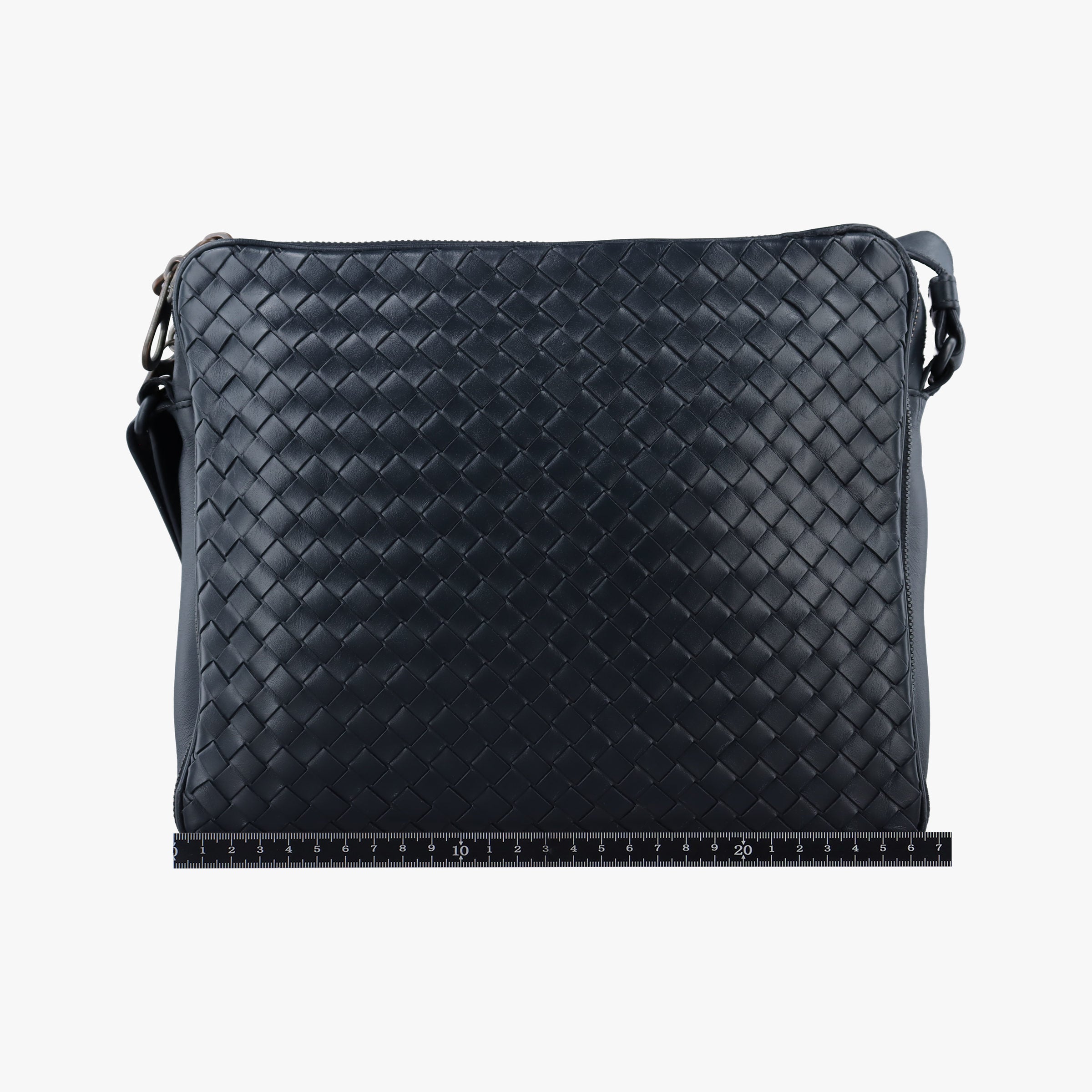 Secondhand Bottega Veneta Intrecciato Navy lambskin  shoulderbag | stylenewstar