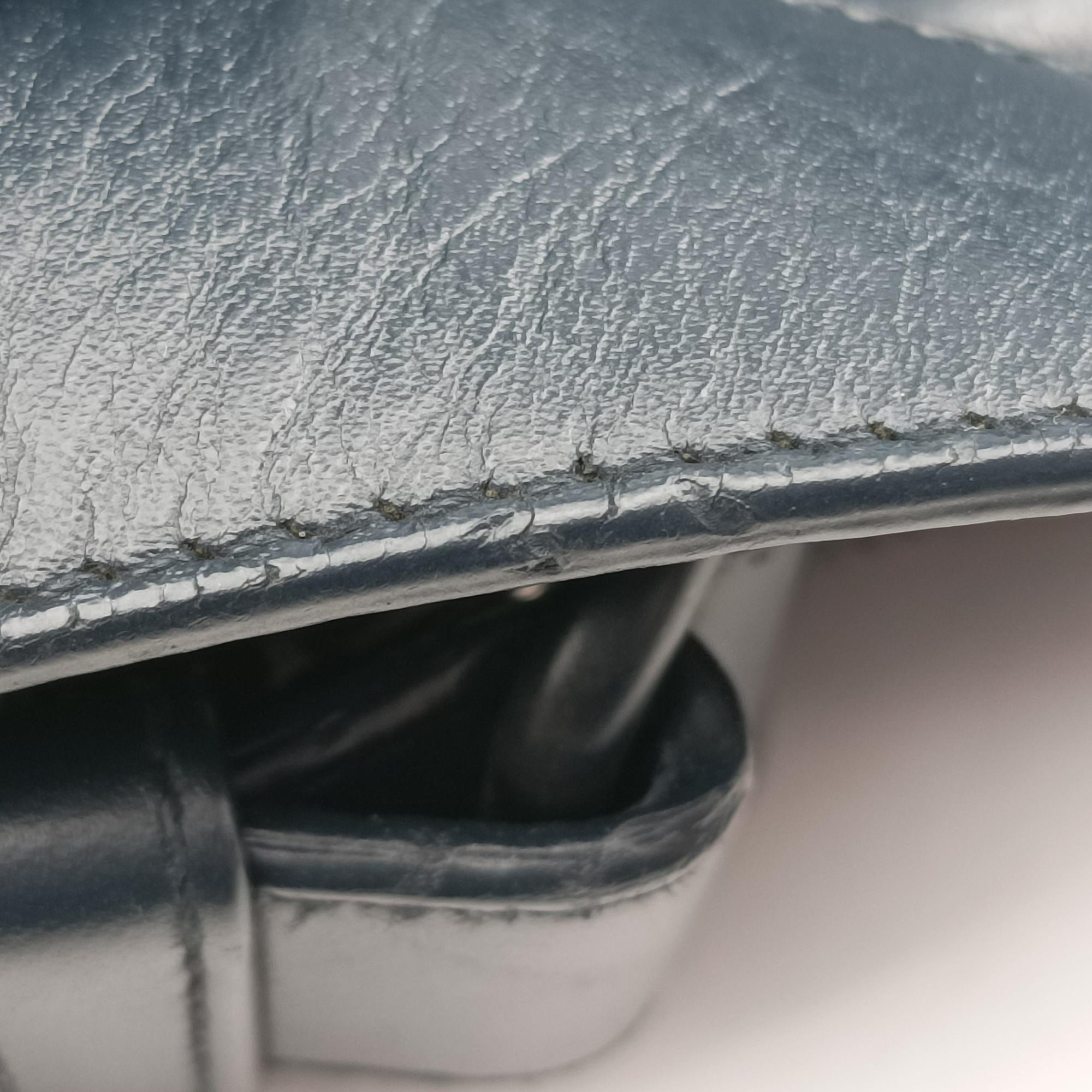 Secondhand Bottega Veneta Intrecciato Navy lambskin  shoulderbag | stylenewstar