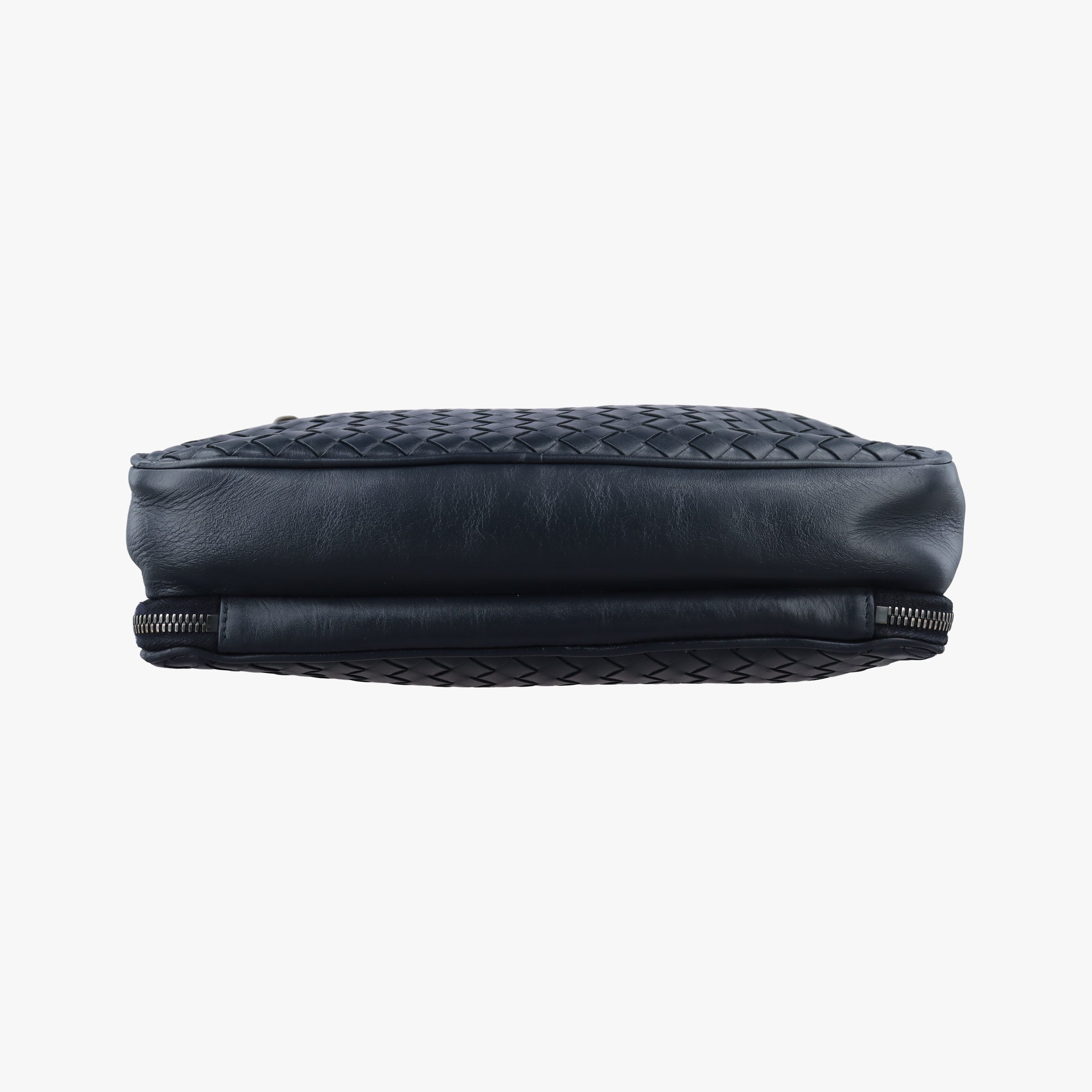 Secondhand Bottega Veneta Intrecciato Navy lambskin  shoulderbag | stylenewstar