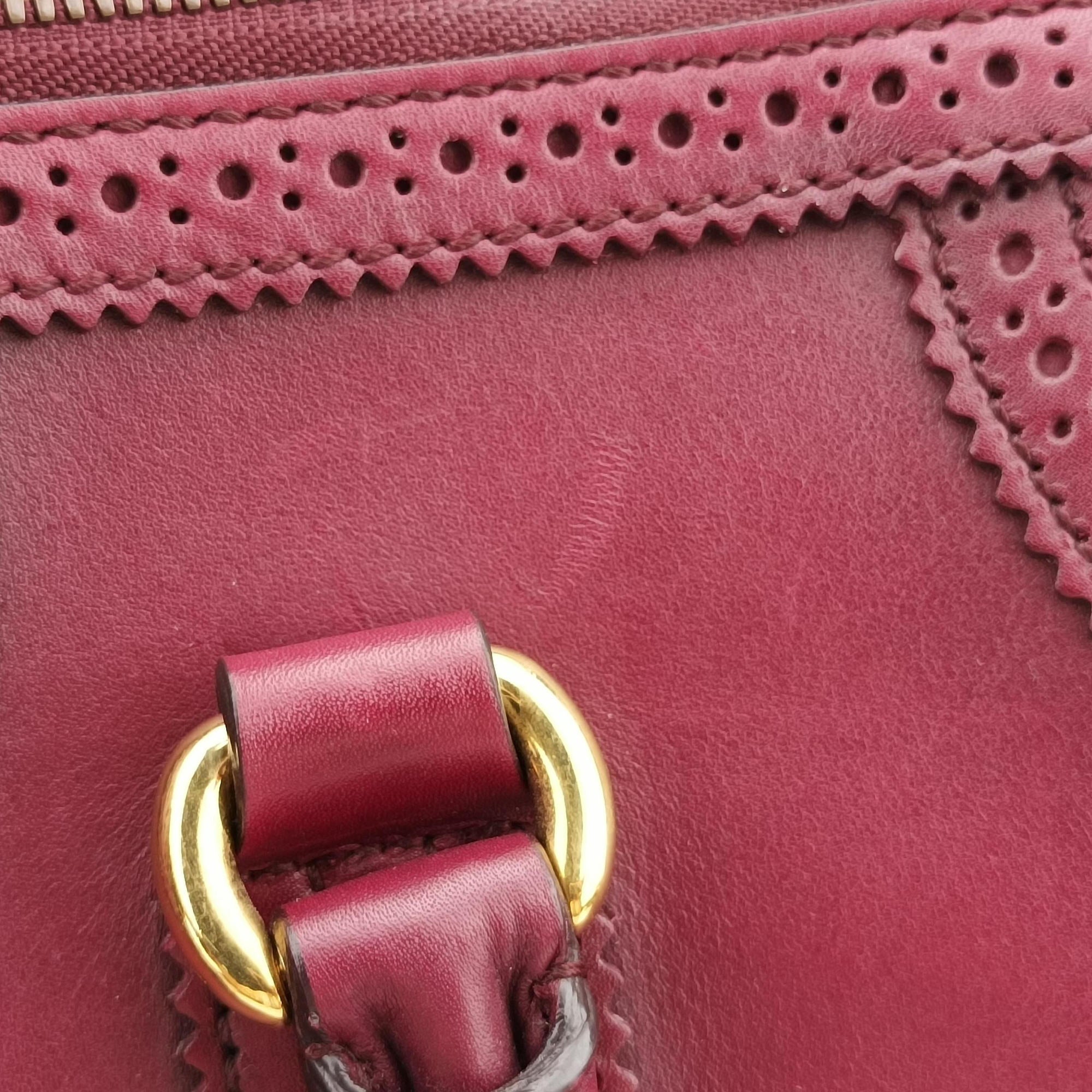 Pre-owned Gucci Duilio Brogue Burgundy Leather 296903 handbag | stylenewstar