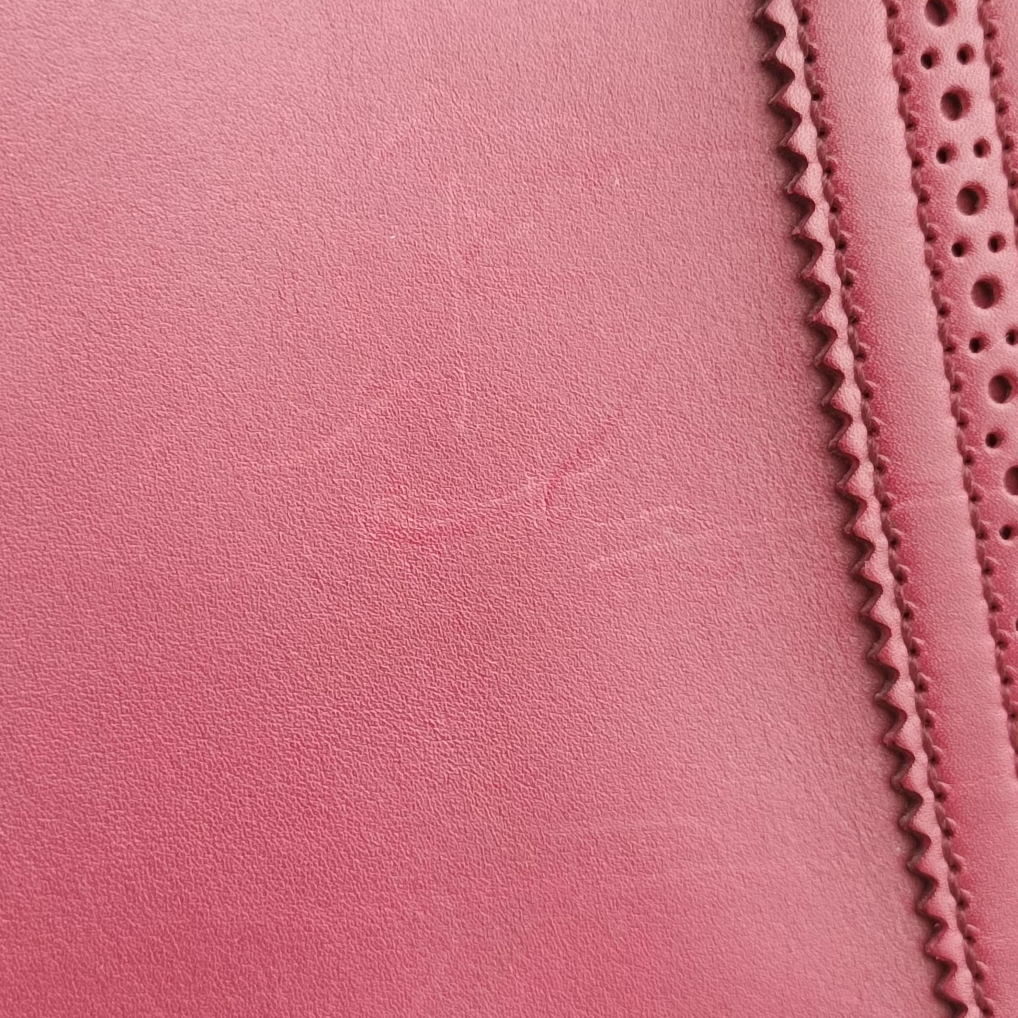Pre-owned Gucci Duilio Brogue Burgundy Leather 296903 handbag | stylenewstar