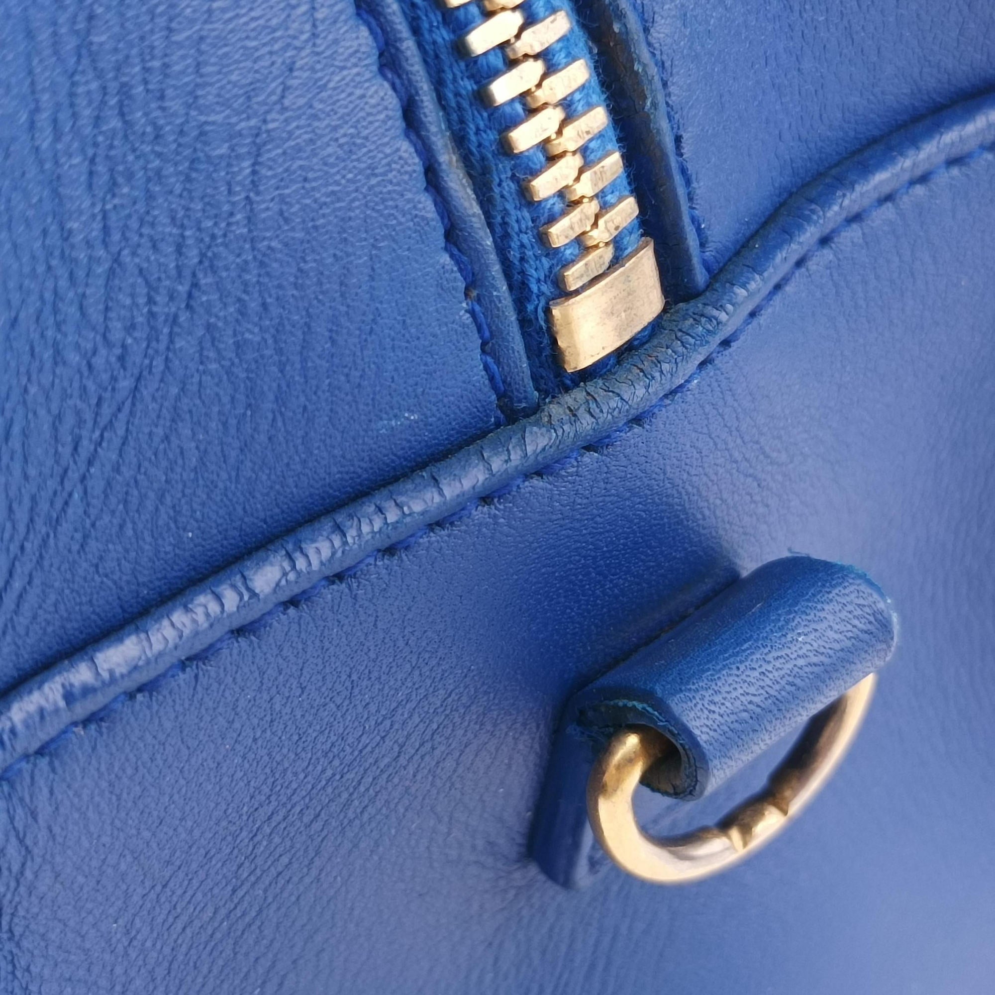 Secondhand Yves Saint Laurent baby Cabas Blue Leather 357395 shoulderbag | stylenewstar
