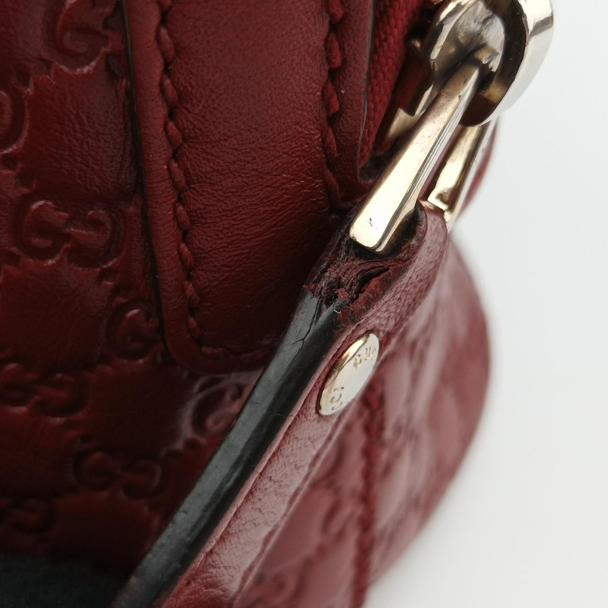 Pre-owned Gucci Microguccissima Red Leather 449654 shoulderbag | stylenewstar