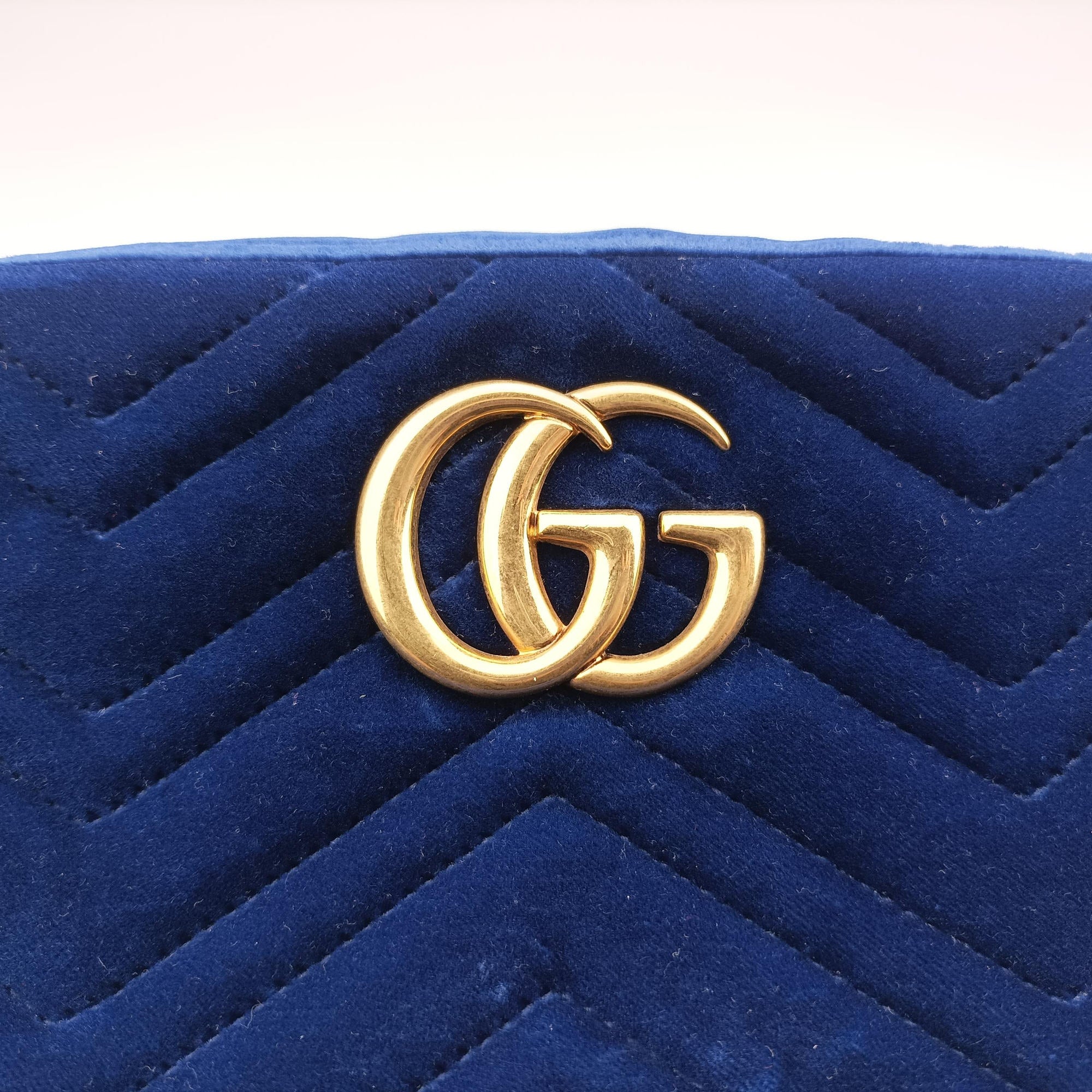 Pre-owned Gucci GG Marmont Blue velour 447632 shoulderbag | stylenewstar