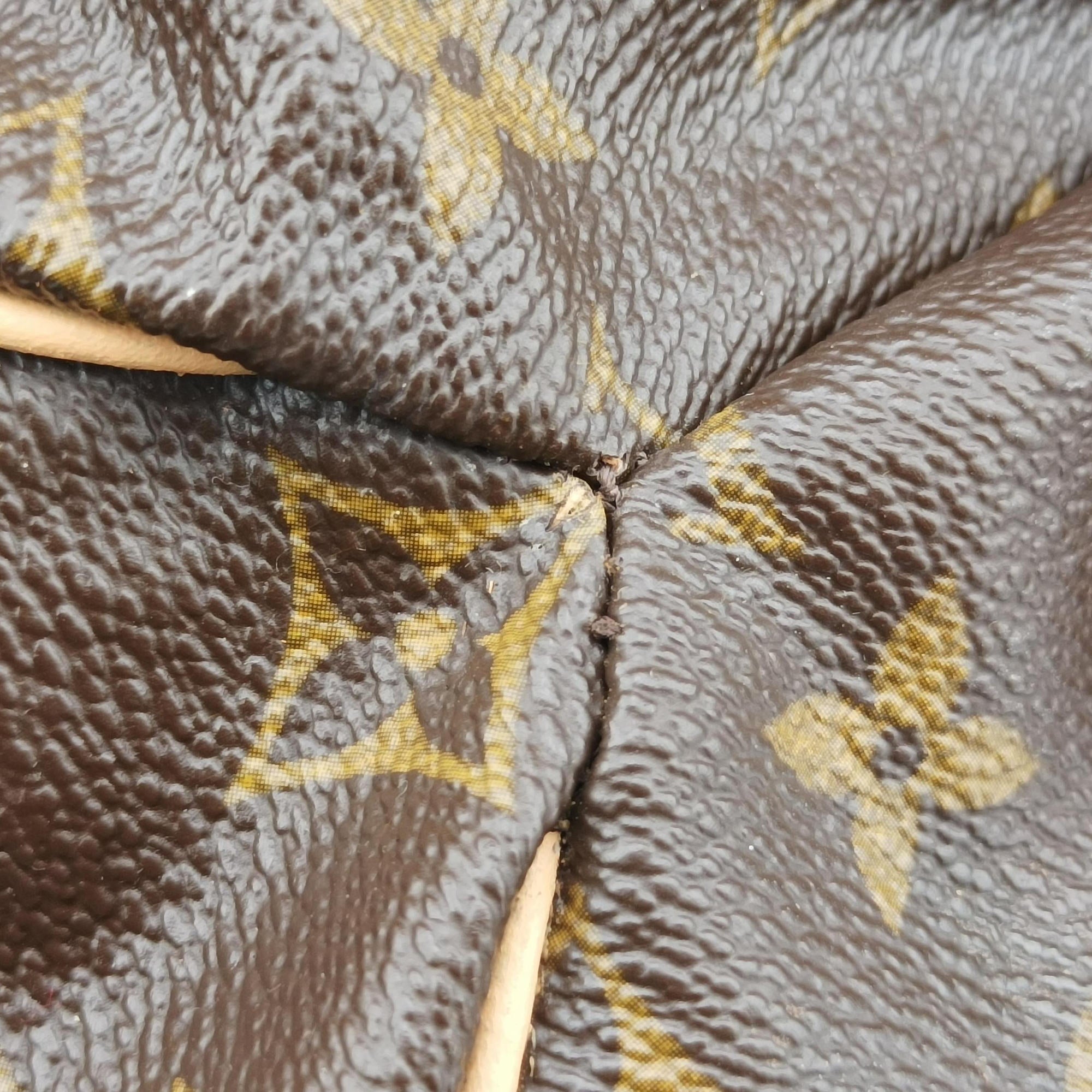 Pre-owned Louis Vuitton Kalahari GM Brown Monogram Canvas M97015 handbag | stylenewstar