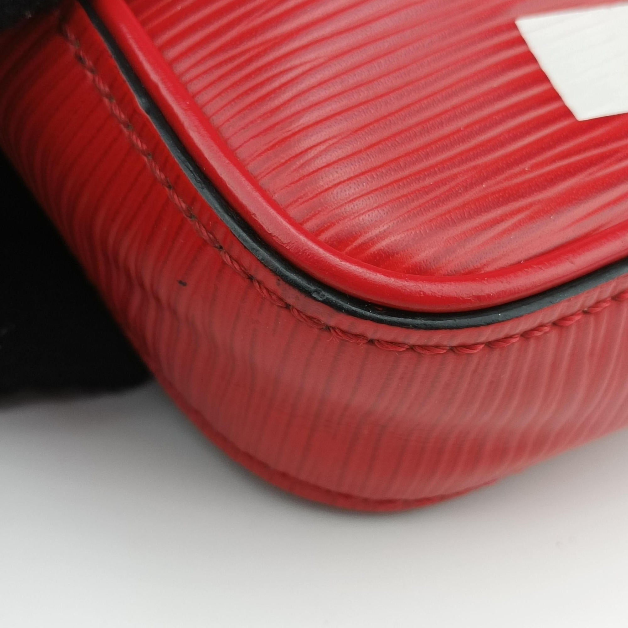 Pre-owned Louis Vuitton Danube PPM Supreme Collaboration ROUGE×white Epi M53434 shoulderbag | stylenewstar