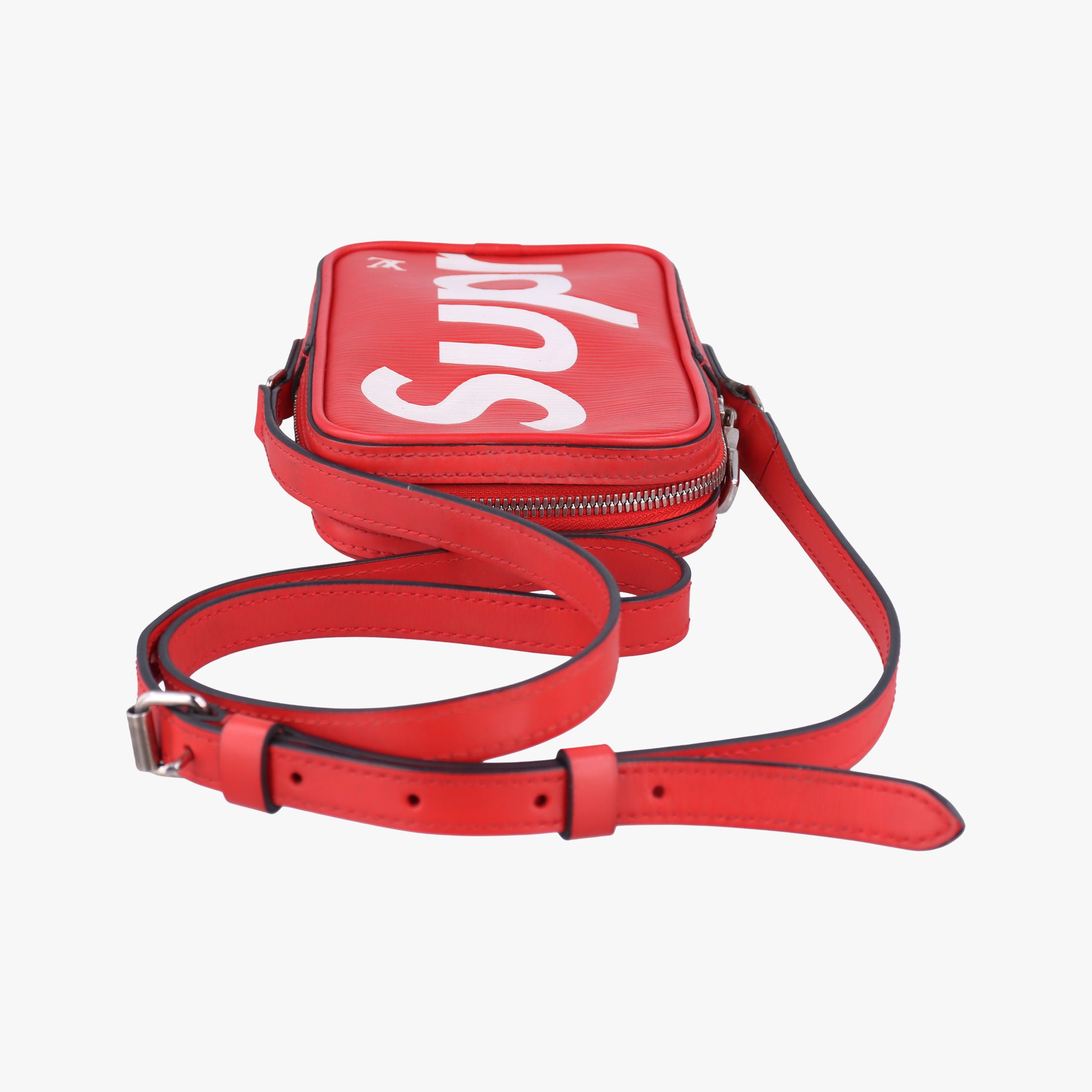 Pre-owned Louis Vuitton Danube PPM Supreme Collaboration ROUGE×white Epi M53434 shoulderbag | stylenewstar