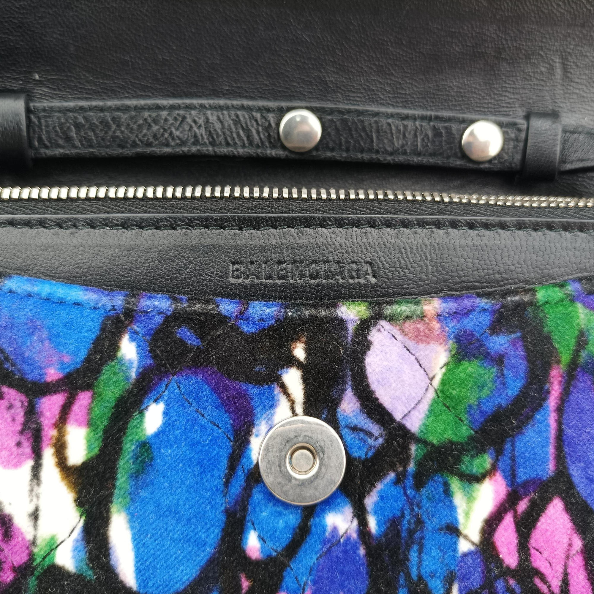 Pre-owned Balenciaga Floral Print BB Wallet Chain purple×Multicolour Velvet  shoulderbag | stylenewstar