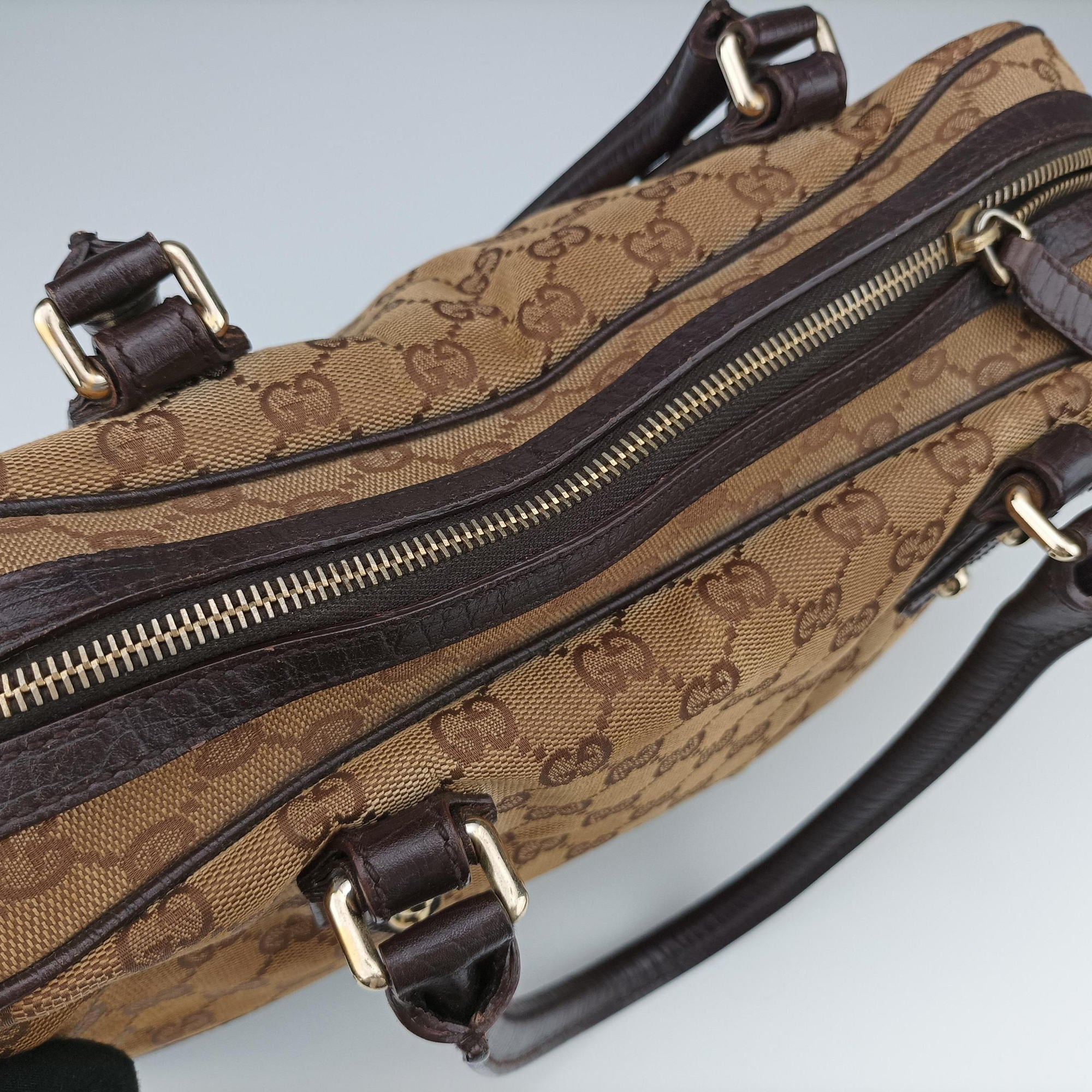 Vintage Gucci Horsebit Hasler beige×Brown canvas×leather 141503 handbag | stylenewstar