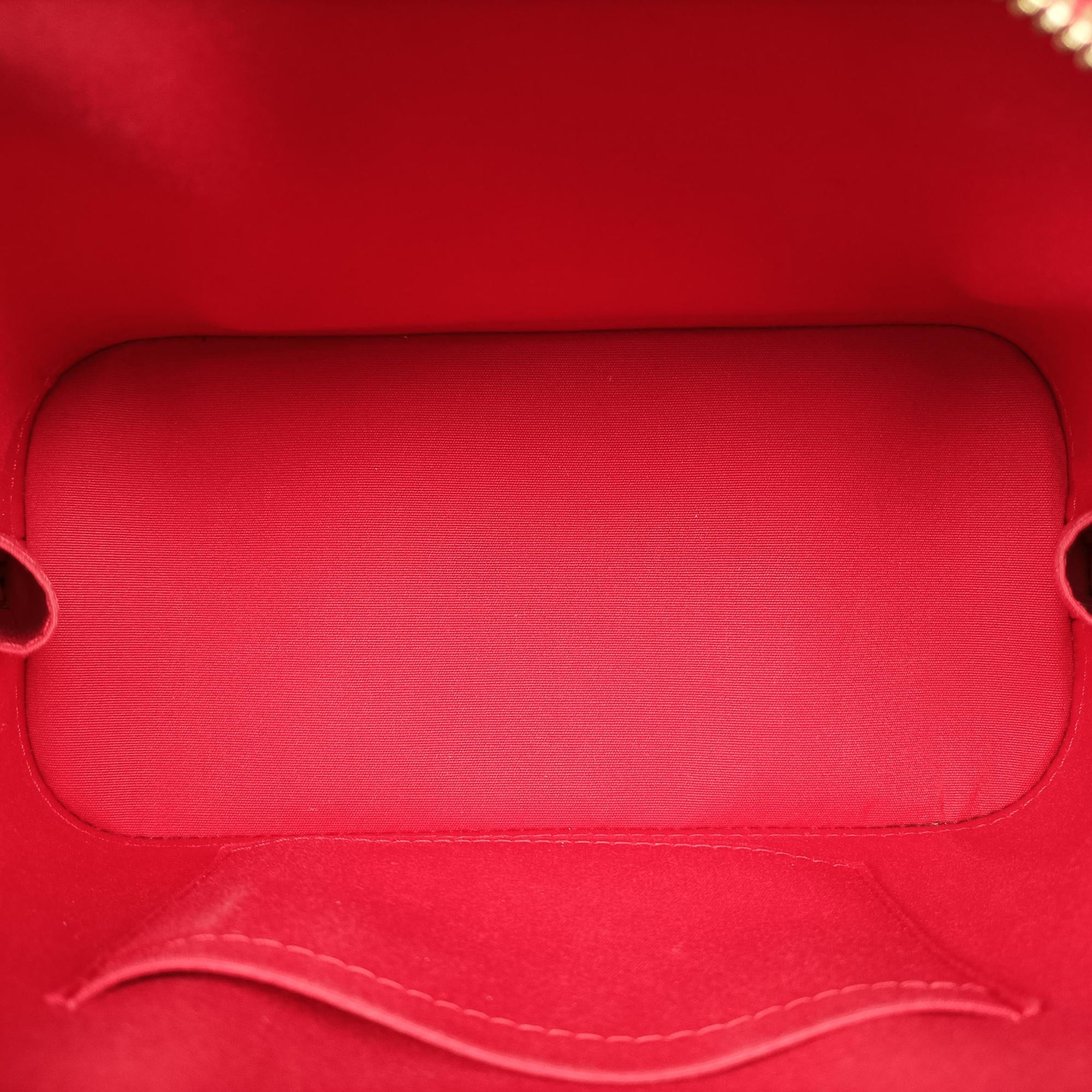 Vintage Louis Vuitton Alma BB CERISE Vernis M90174 shoulderbag | stylenewstar