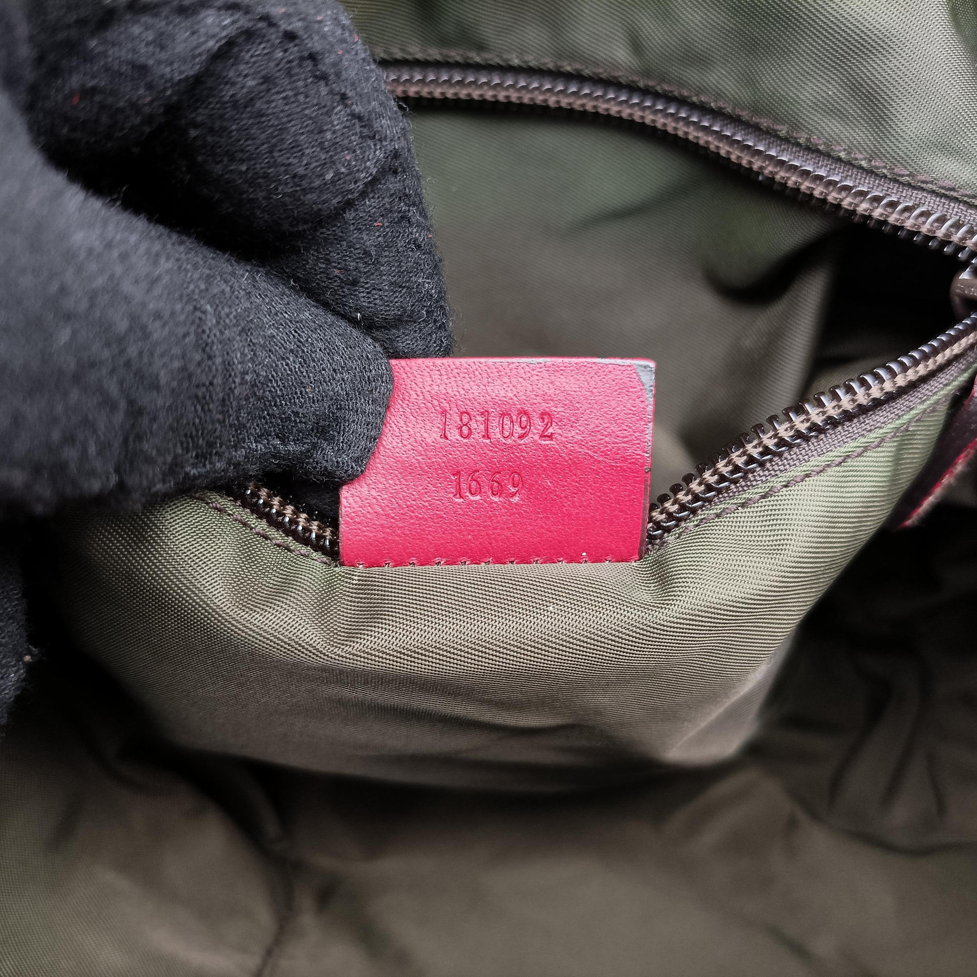 Secondhand Gucci Sherry Line Beige x Red Canvas×Leather 181092 shoulderbag | stylenewstar