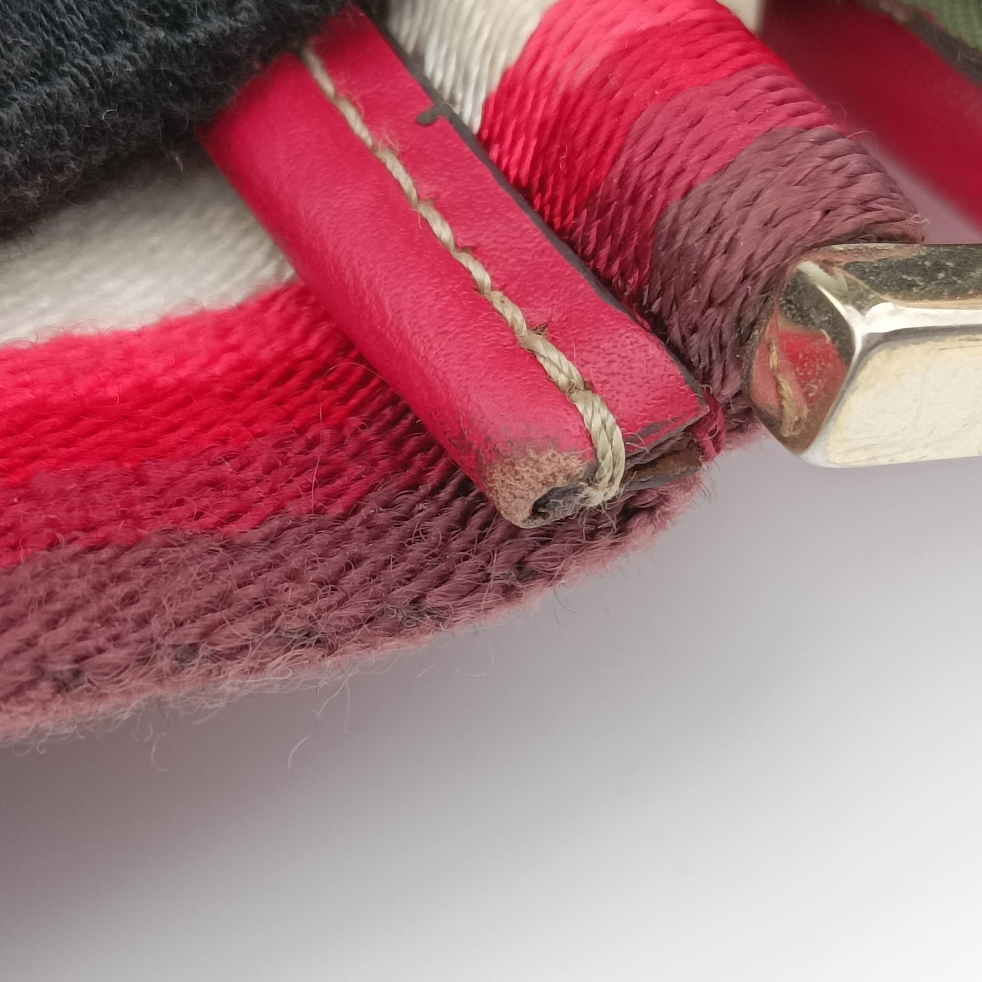 Secondhand Gucci Sherry Line Beige x Red Canvas×Leather 181092 shoulderbag | stylenewstar