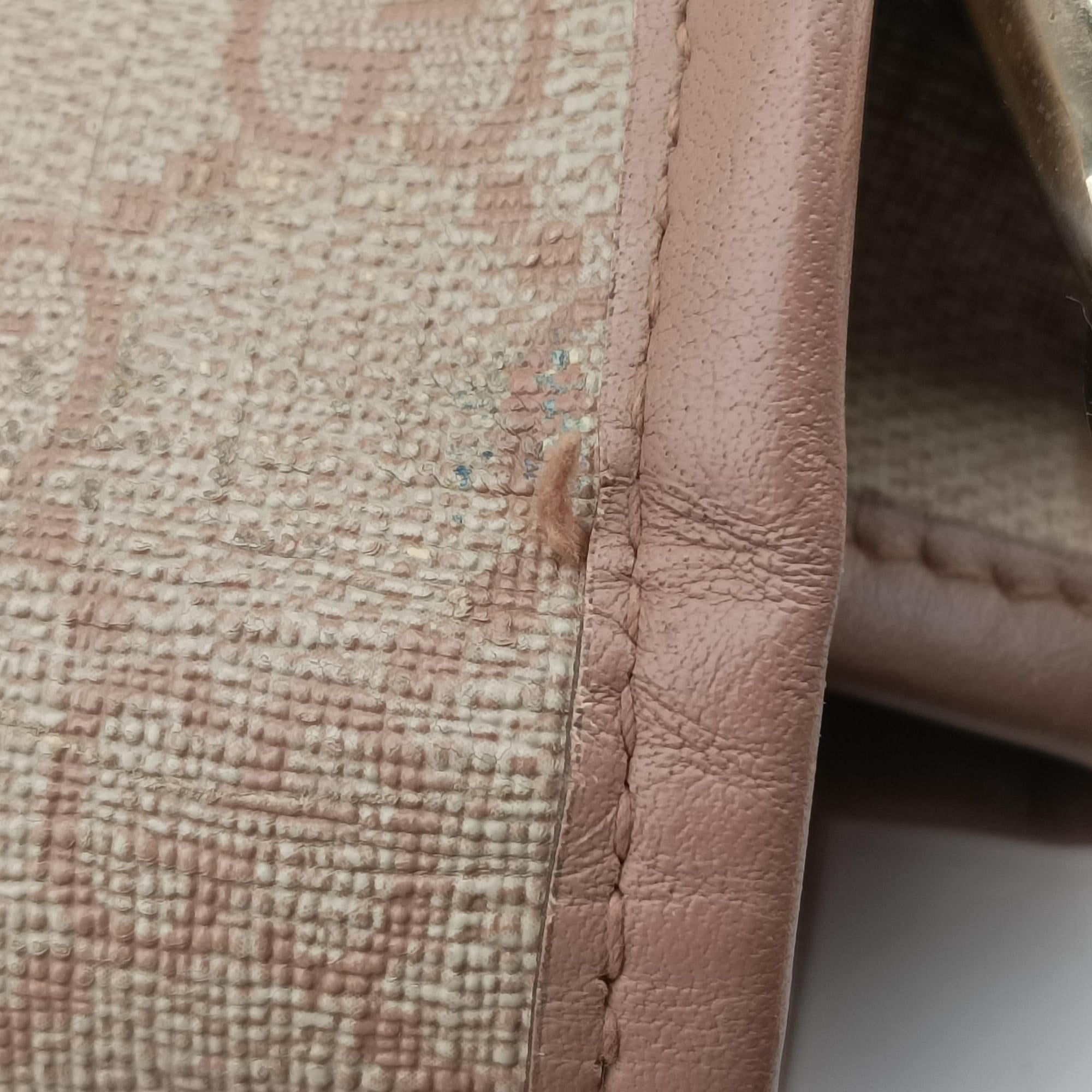 Secondhand Gucci GG Plus Messenger beige×Multicolour PVC coated canvas×Leather 201732 shoulderbag | stylenewstar