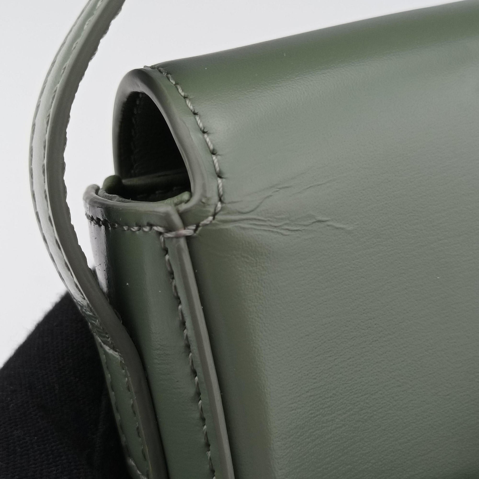 Pre-owned Celine Claude Triomphe Green Leather  shoulderbag | stylenewstar