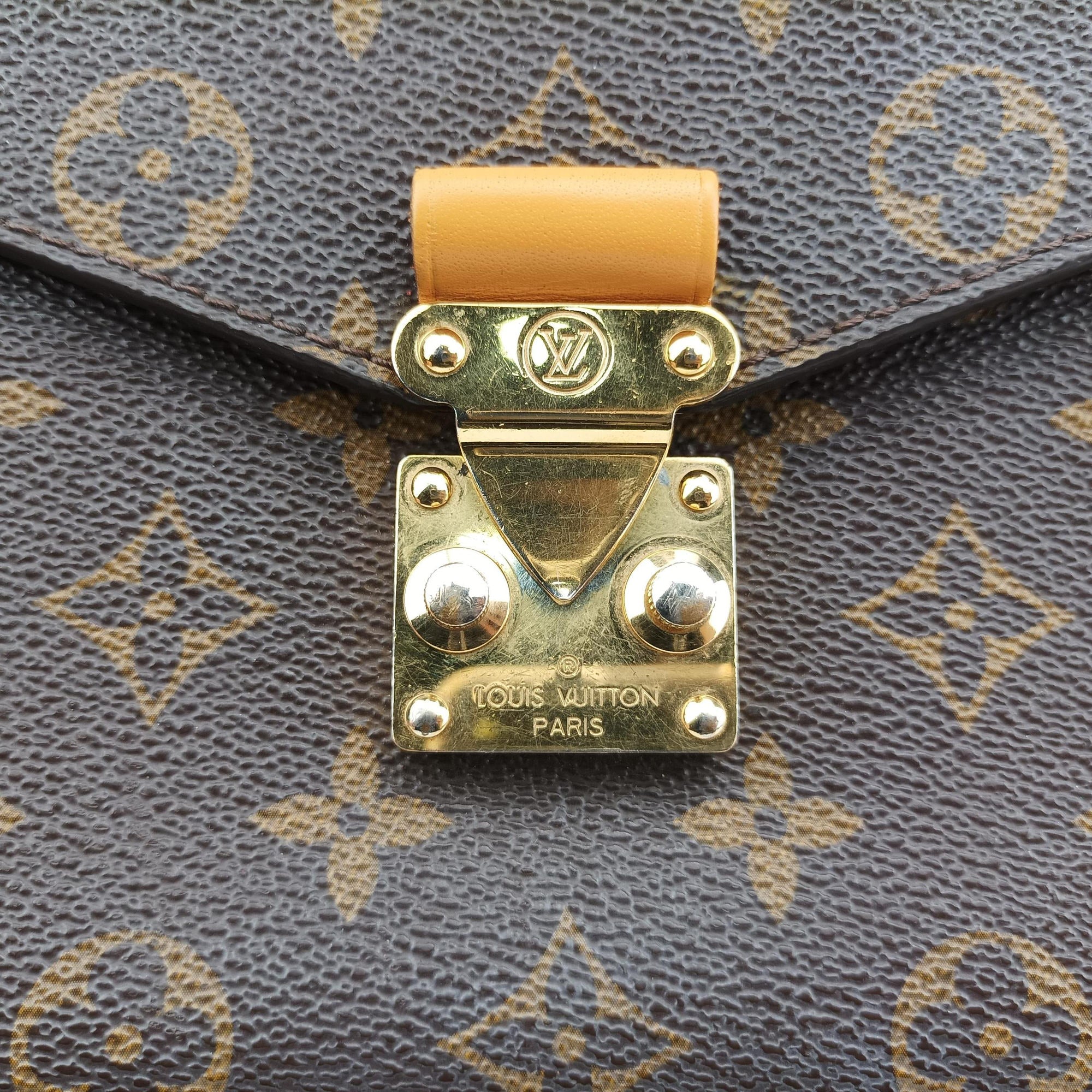 Vintage Louis Vuitton Pochette Metis MM Brown Monogram Canvas M44875 shoulderbag | stylenewstar
