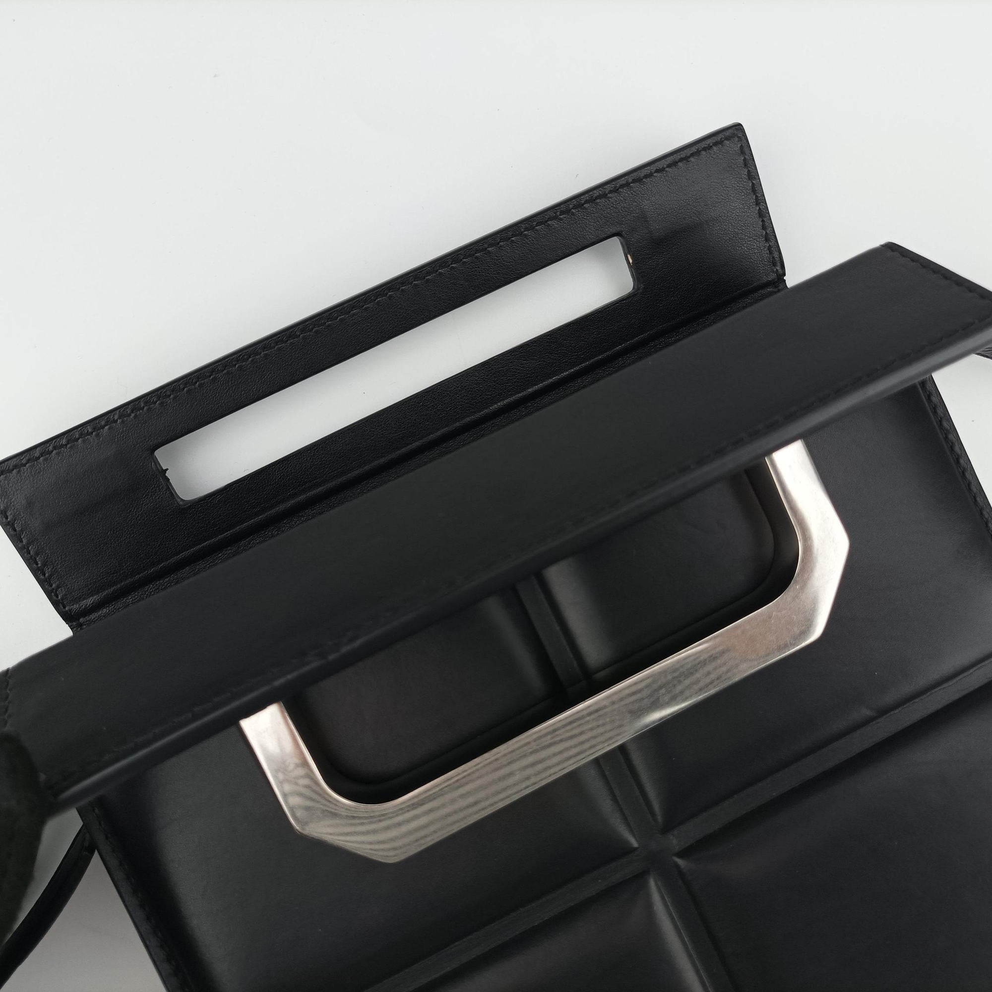 Pre-owned Bottega Veneta Padded Messenger Mini Trunk Black lambskin  shoulderbag | stylenewstar