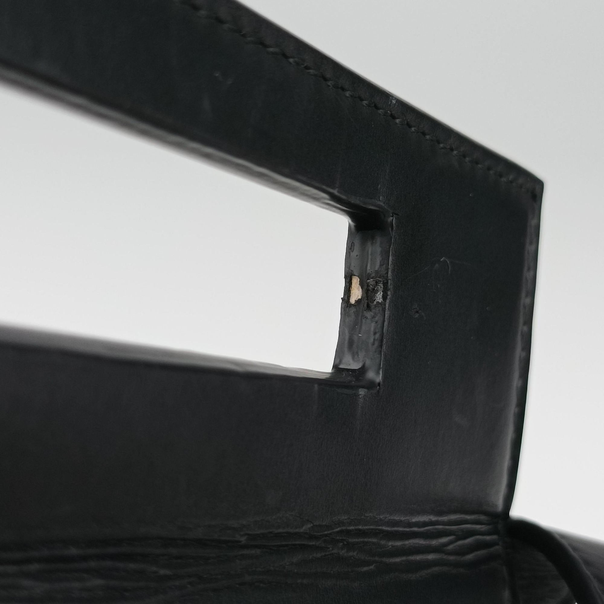Pre-owned Bottega Veneta Padded Messenger Mini Trunk Black lambskin  shoulderbag | stylenewstar