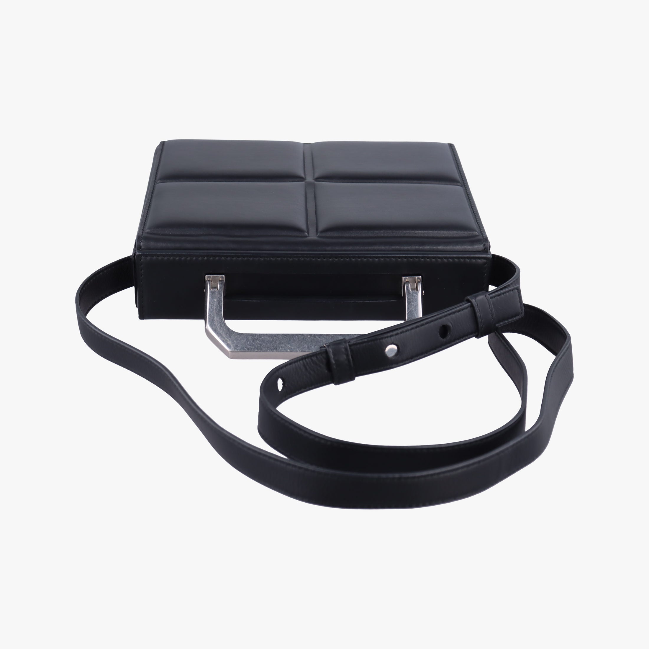 Pre-owned Bottega Veneta Padded Messenger Mini Trunk Black lambskin  shoulderbag | stylenewstar
